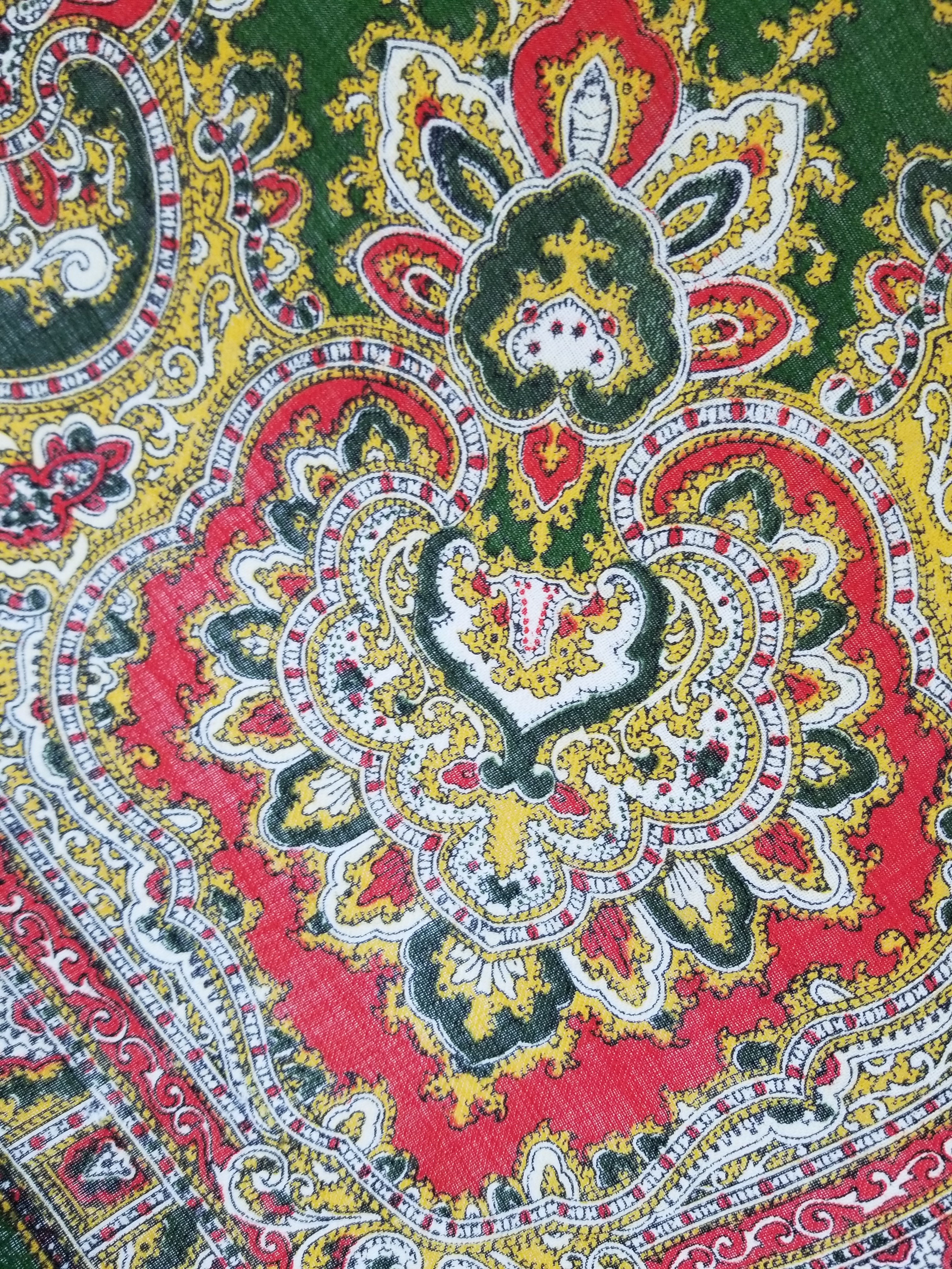 Vintage Traditional Printed Wool Fringed Russian Shawl 65x64cm