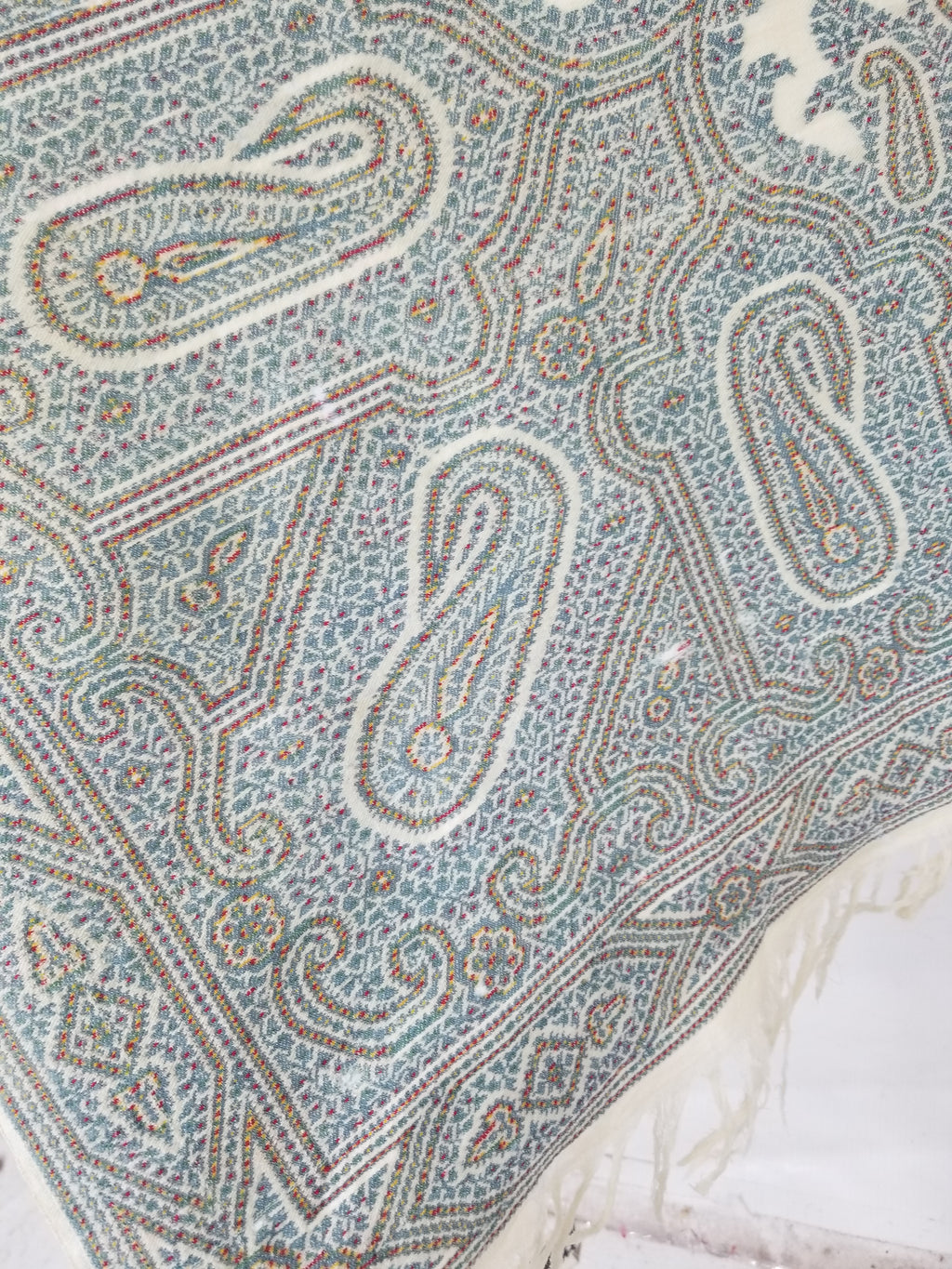 Vintage Traditional Kashmiri Paisley Wool Fringed Shawl 158x152cm