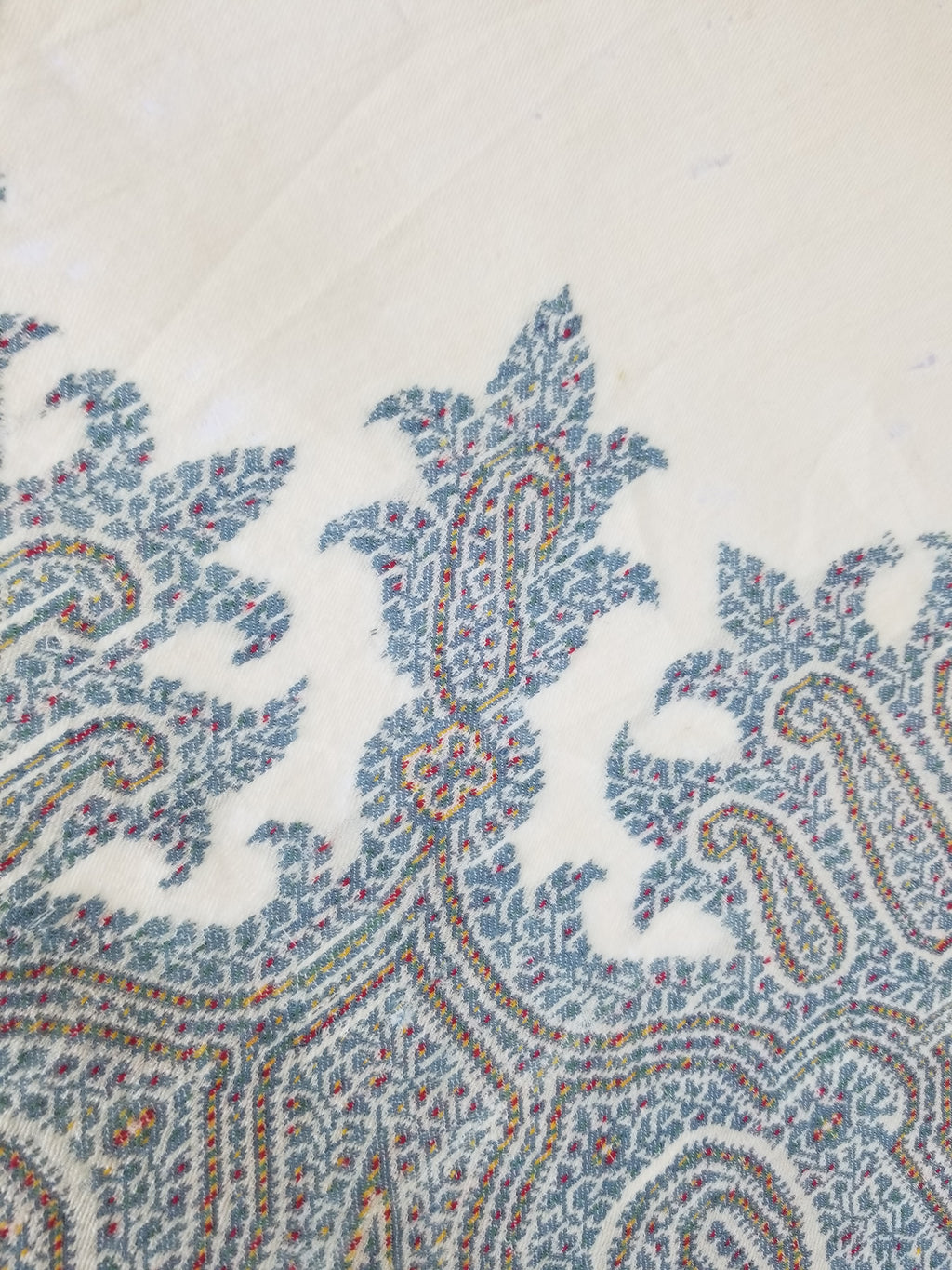 Vintage Traditional Kashmiri Paisley Wool Fringed Shawl 158x152cm