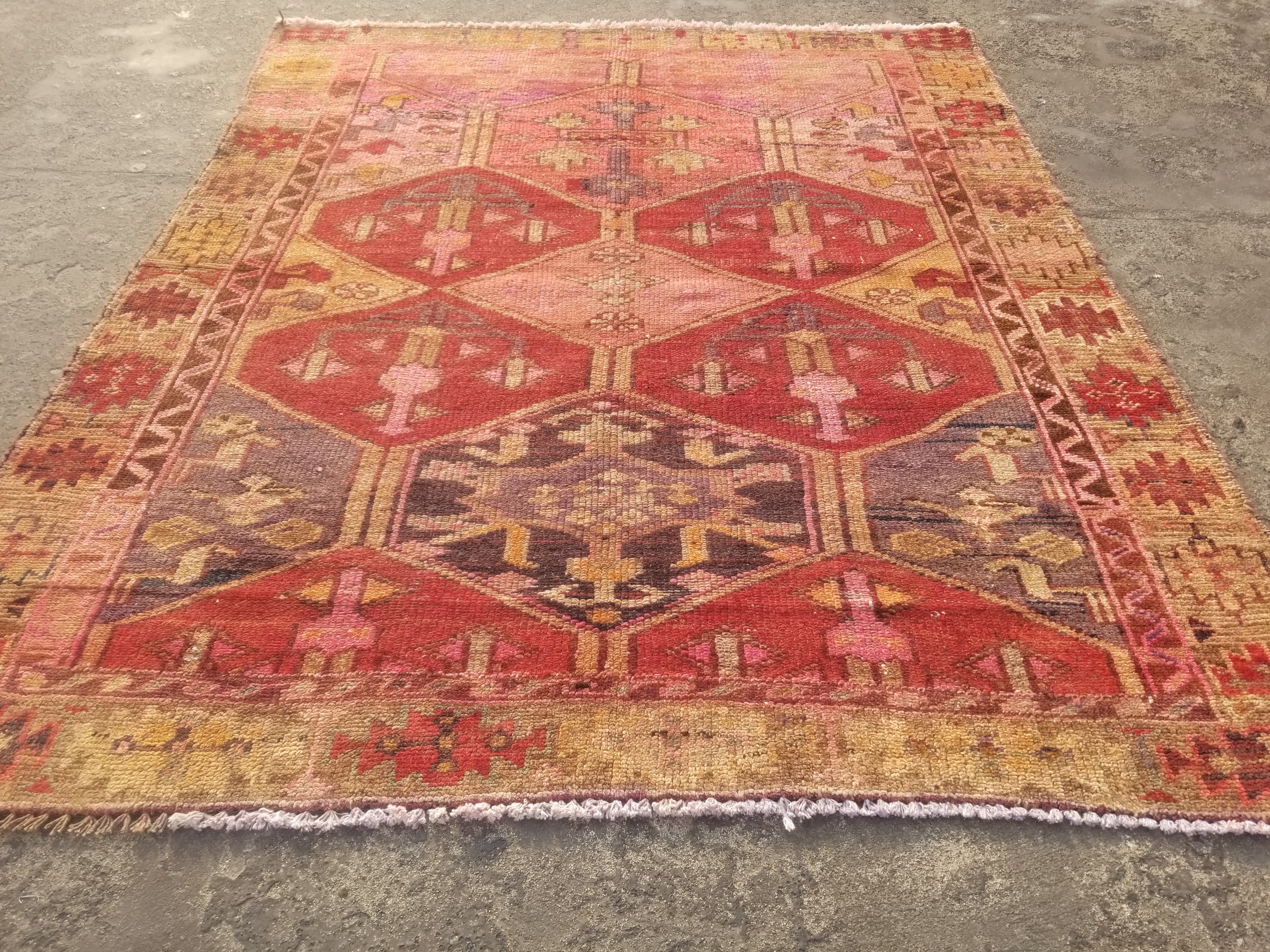 Distressed Vintage Traditional Handmade Turkish Wool Multicolor Rug 157x130cm