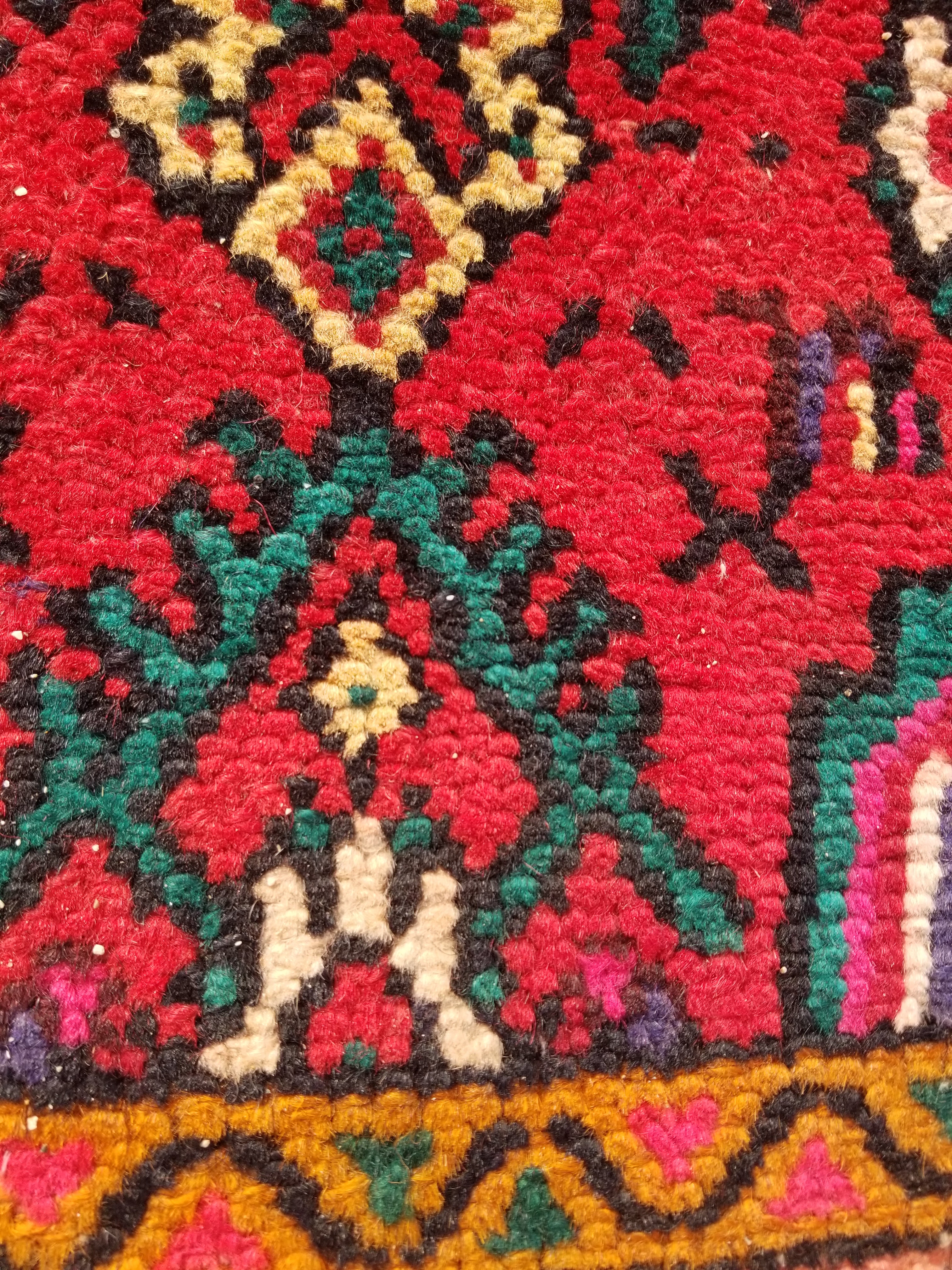 Antique Traditional Handmade Hamadan Wool Multicolor Rug 248x137cm