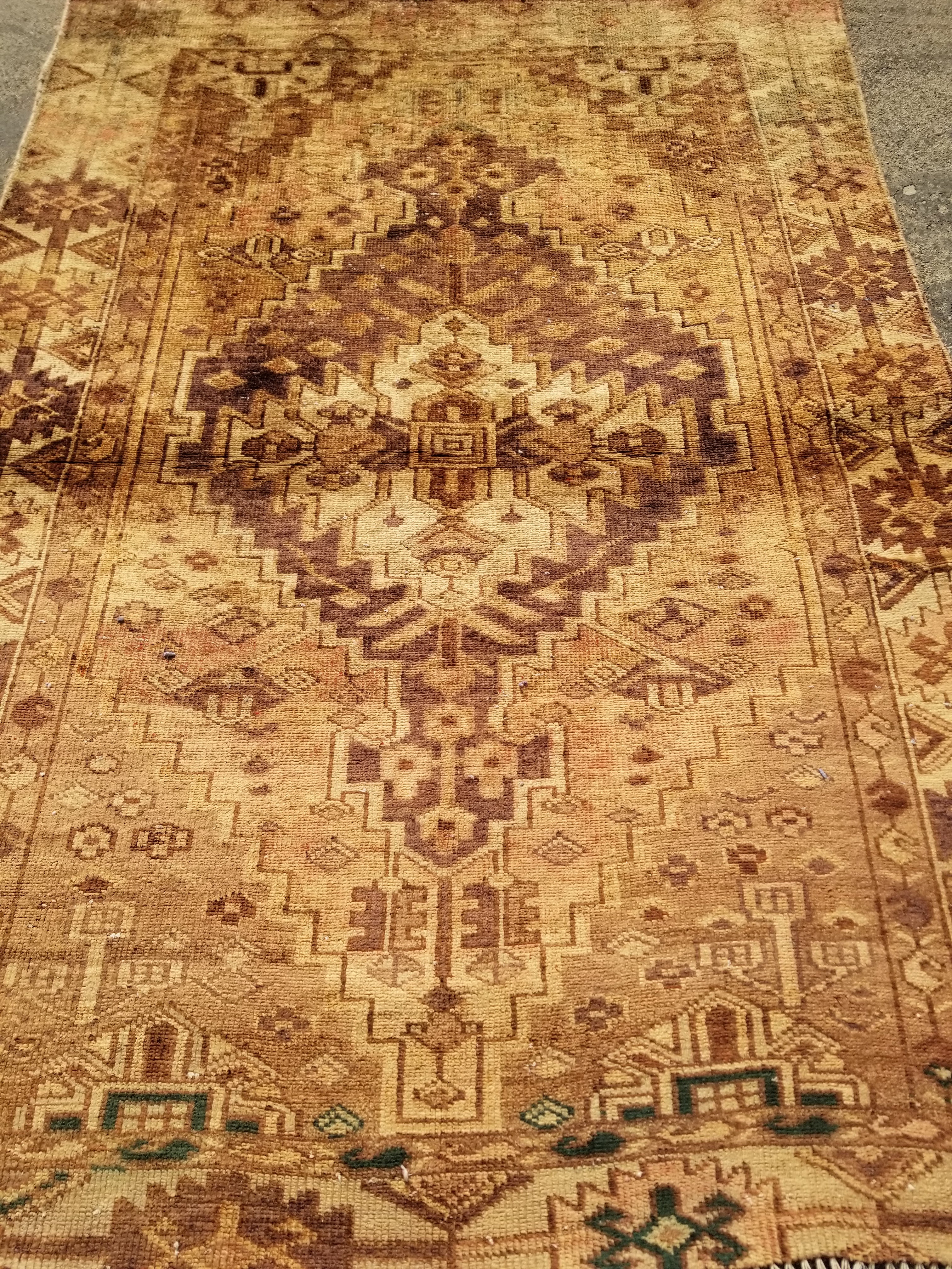 Distressed Vintage Traditional Handmade Turkish Wool Multicolor Rug 170x131cm