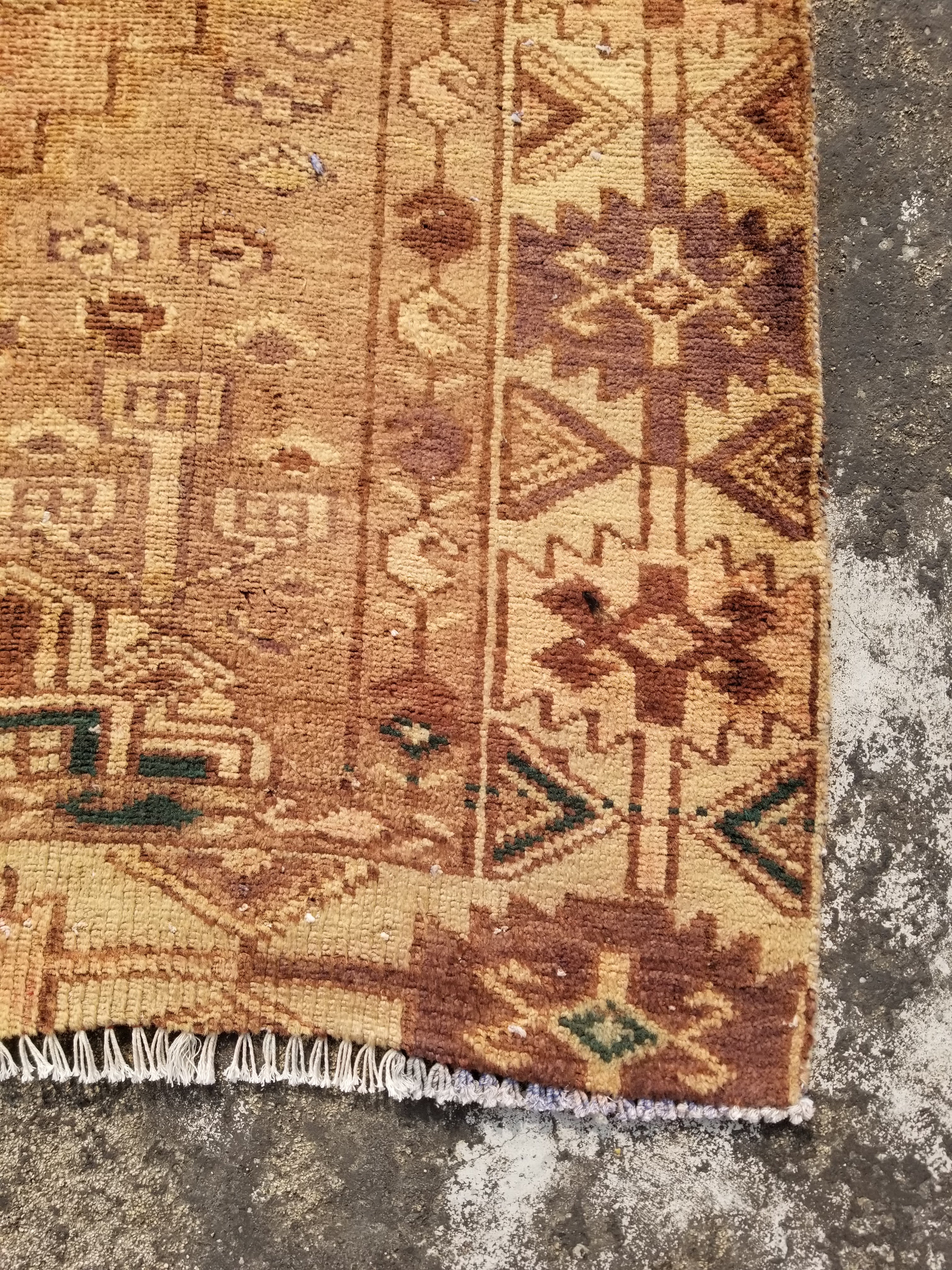 Distressed Vintage Traditional Handmade Turkish Wool Multicolor Rug 170x131cm