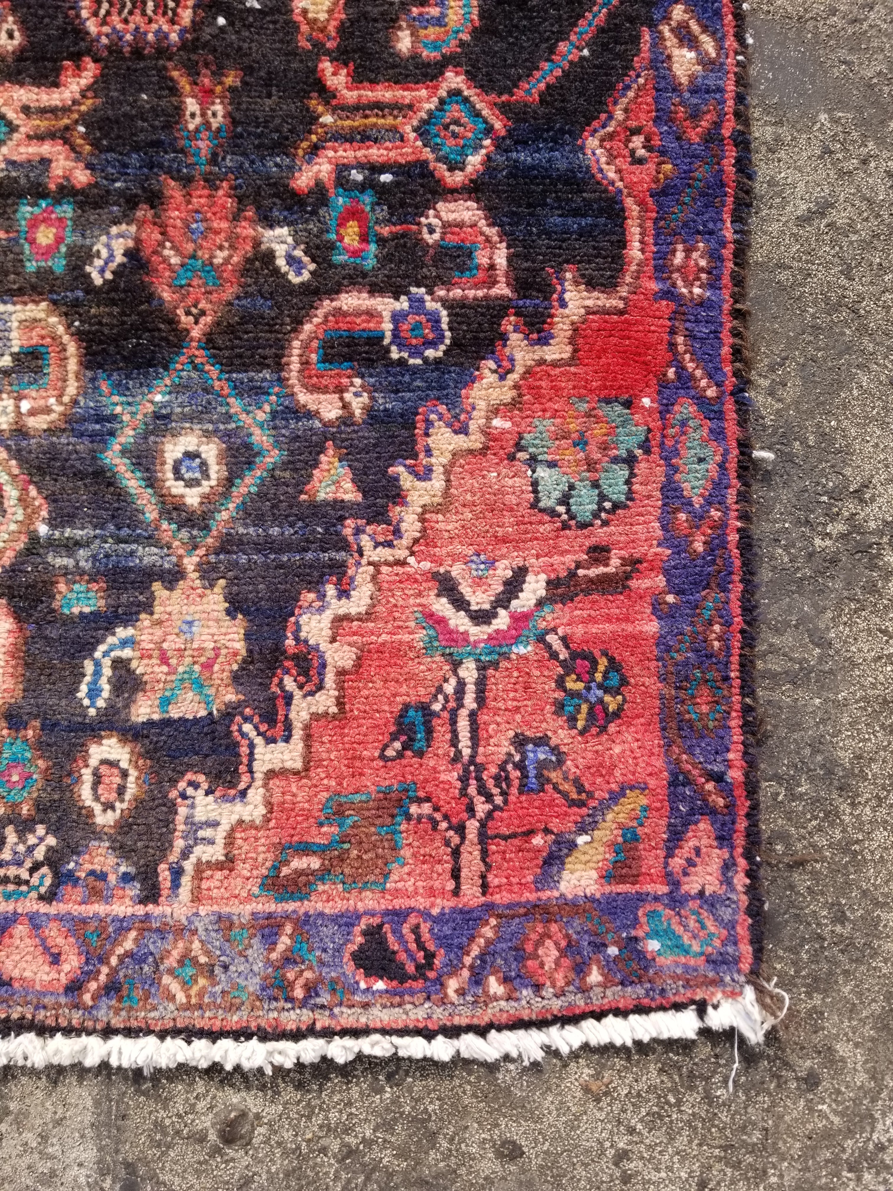 Distressed Vintage Traditional Handmade Hamadan Wool Multicolor Rug 165x97cm