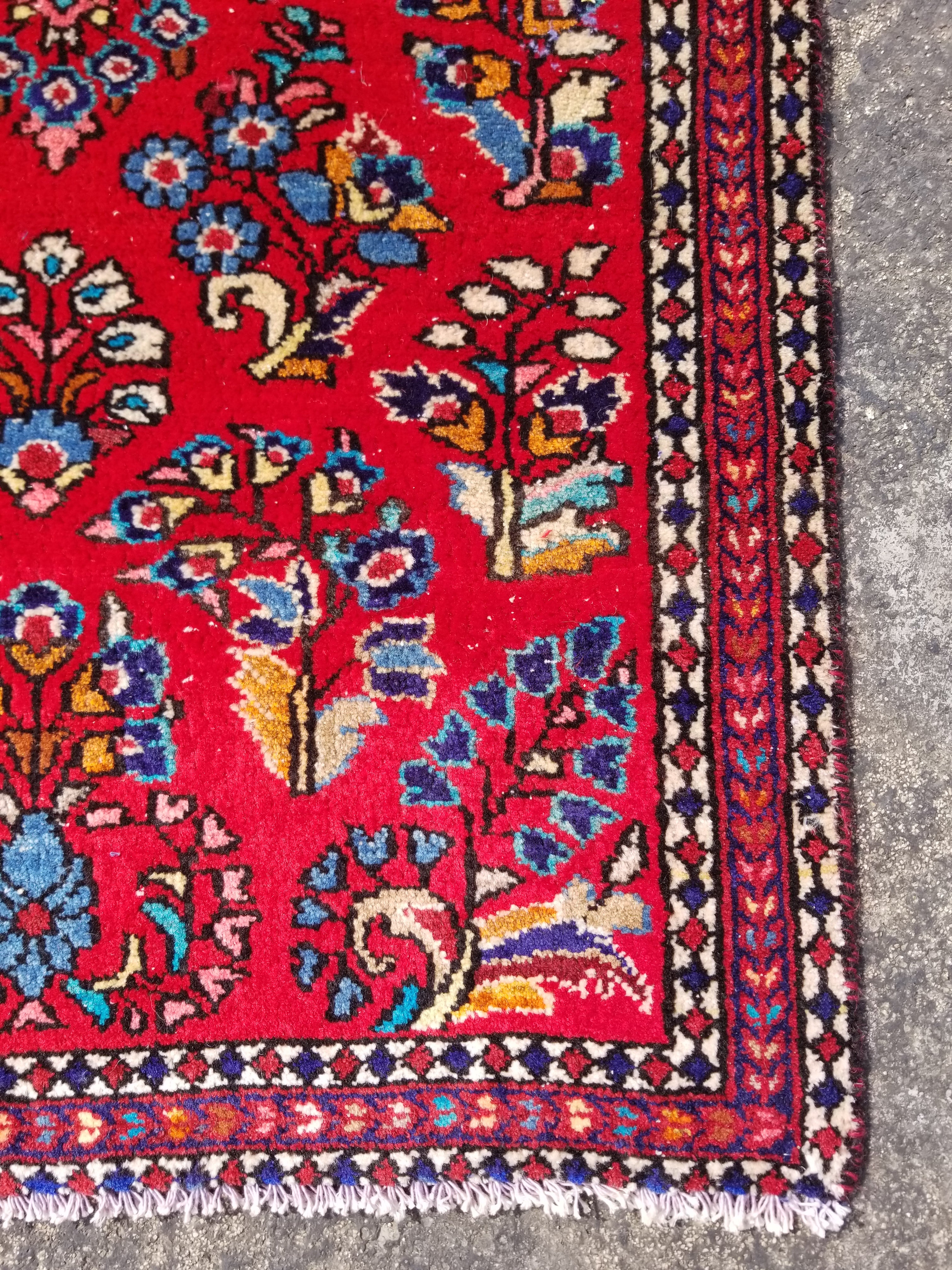 Vintage Traditional Handmade Sarouk Wool Multicolor Rug 121x66cm