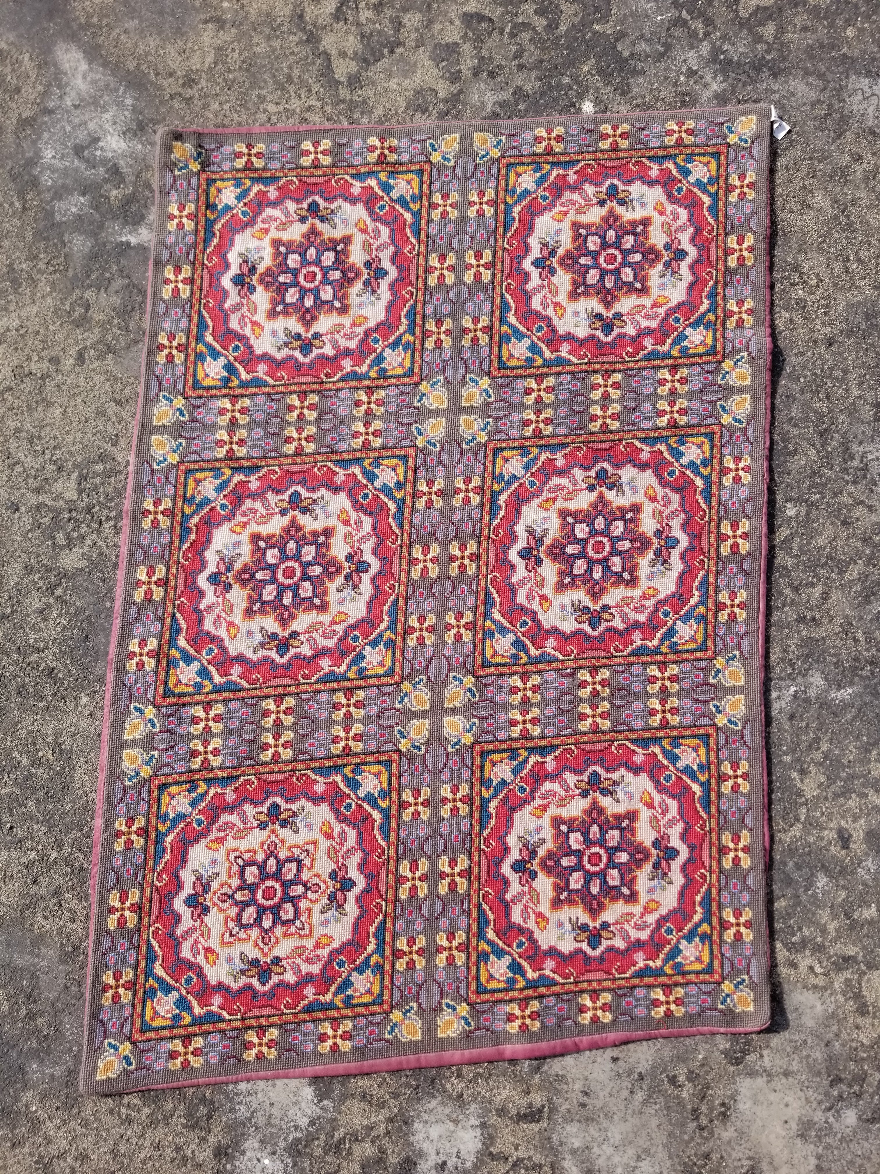 Vintage Traditional Handmade Needlepoint Wool Rug 101x68cm