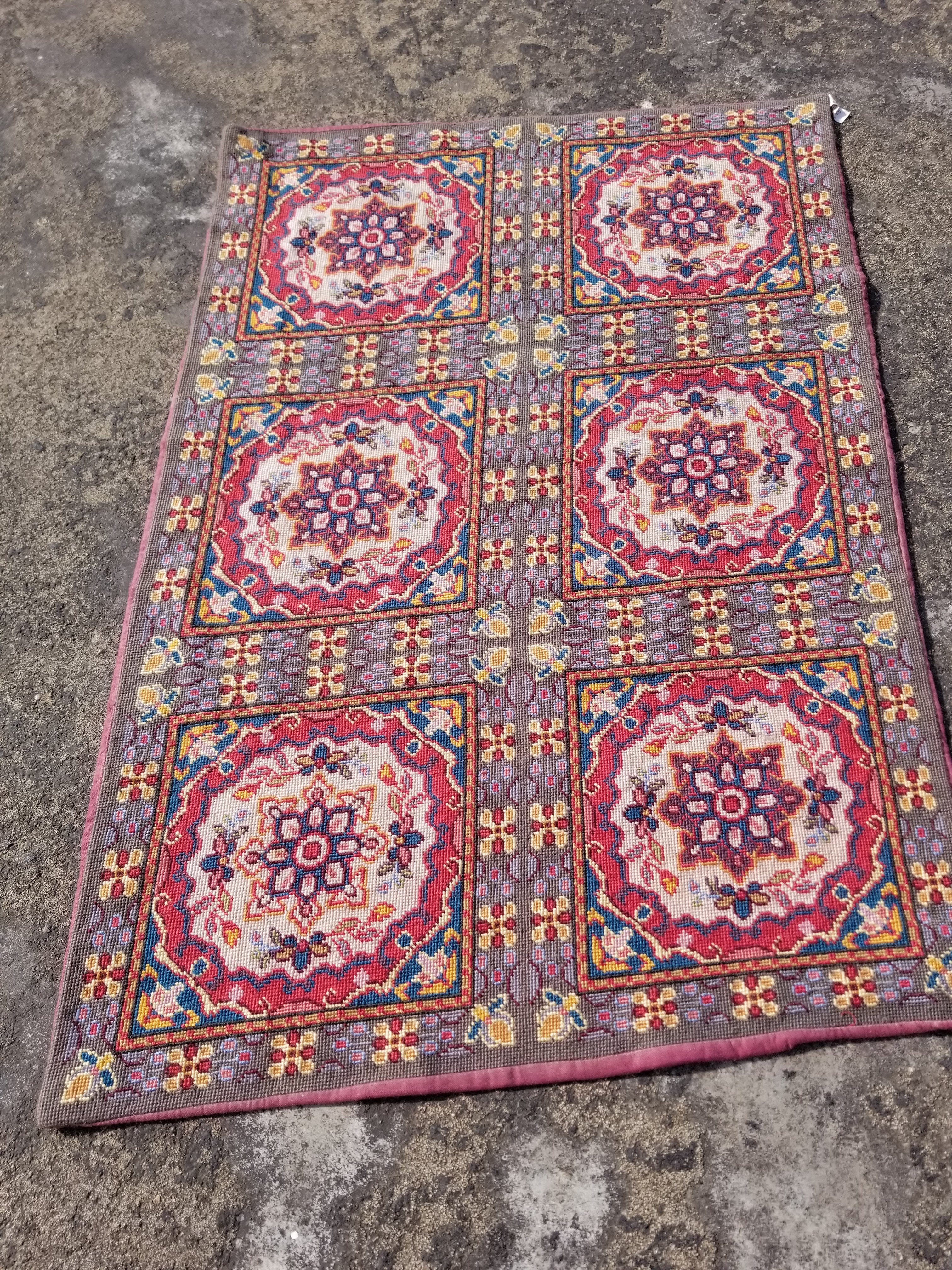 Vintage Traditional Handmade Needlepoint Wool Rug 101x68cm