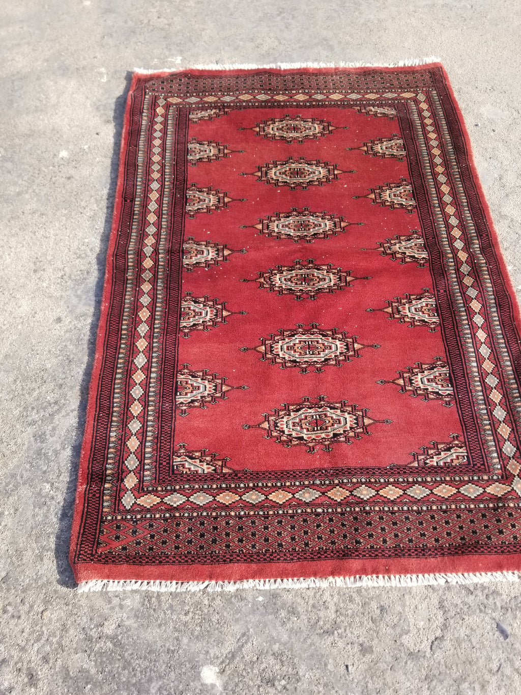Vintage Traditional Handmade Pakistani Bokhara Oriental Style Wool Rug 119x78cm