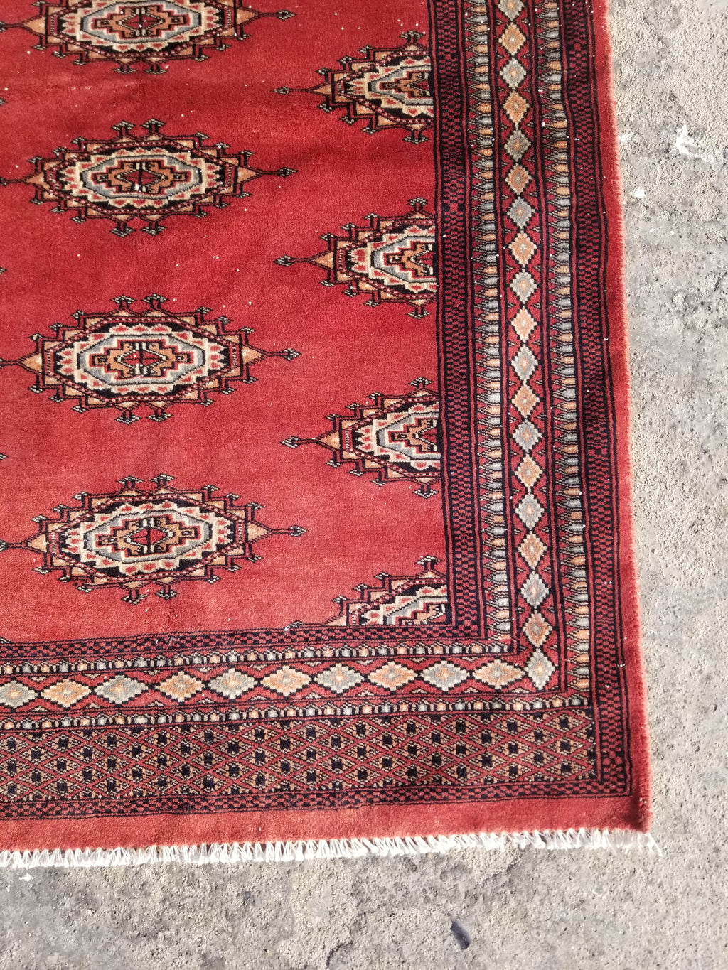 Vintage Traditional Handmade Pakistani Bokhara Oriental Style Wool Rug 119x78cm