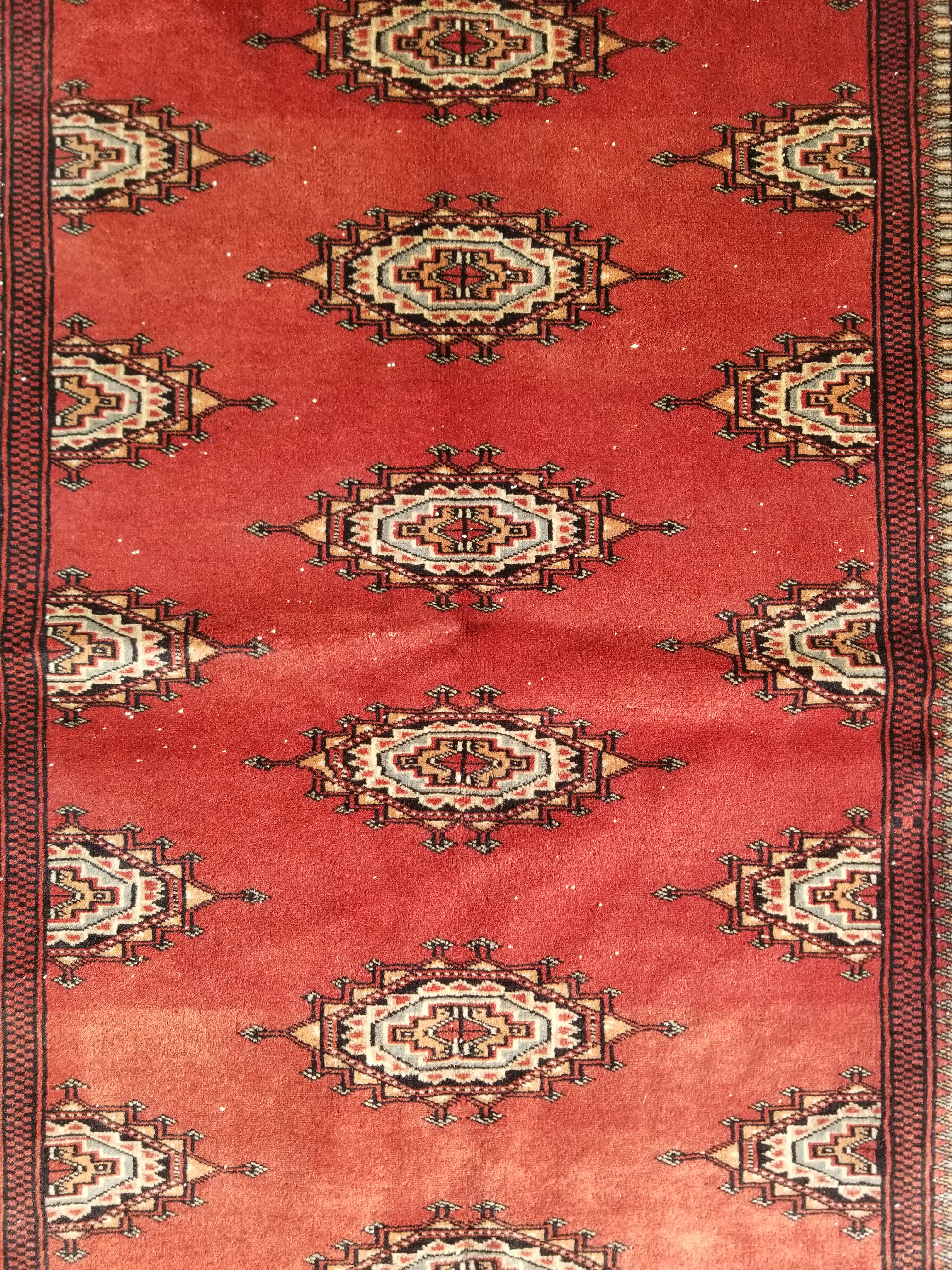 Vintage Traditional Handmade Pakistani Bokhara Oriental Style Wool Rug 119x78cm