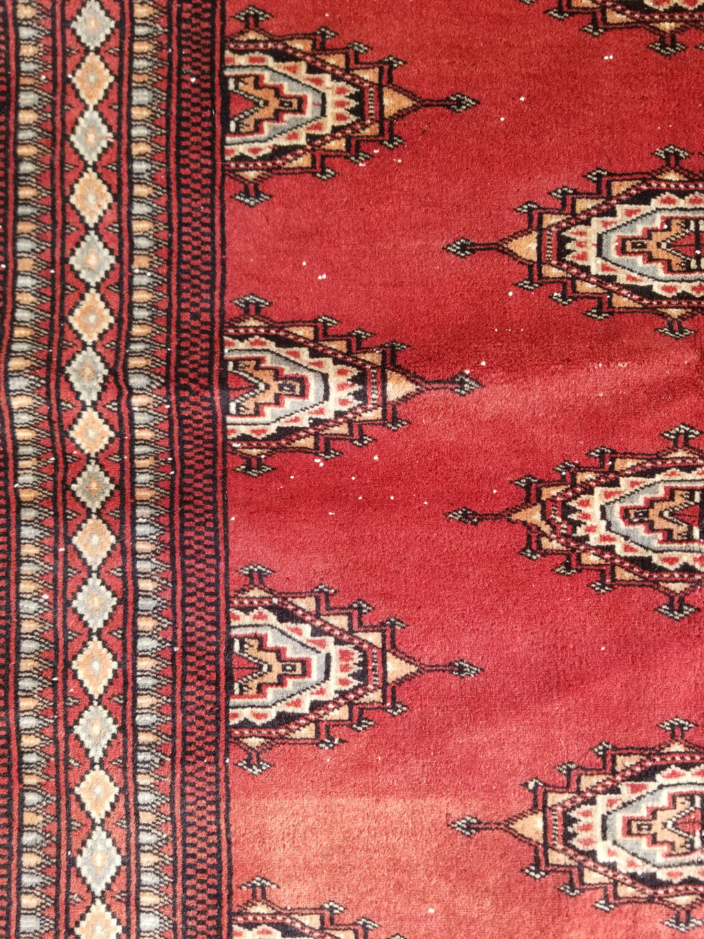 Vintage Traditional Handmade Pakistani Bokhara Oriental Style Wool Rug 119x78cm
