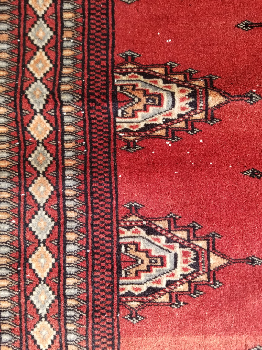 Vintage Traditional Handmade Pakistani Bokhara Oriental Style Wool Rug 119x78cm