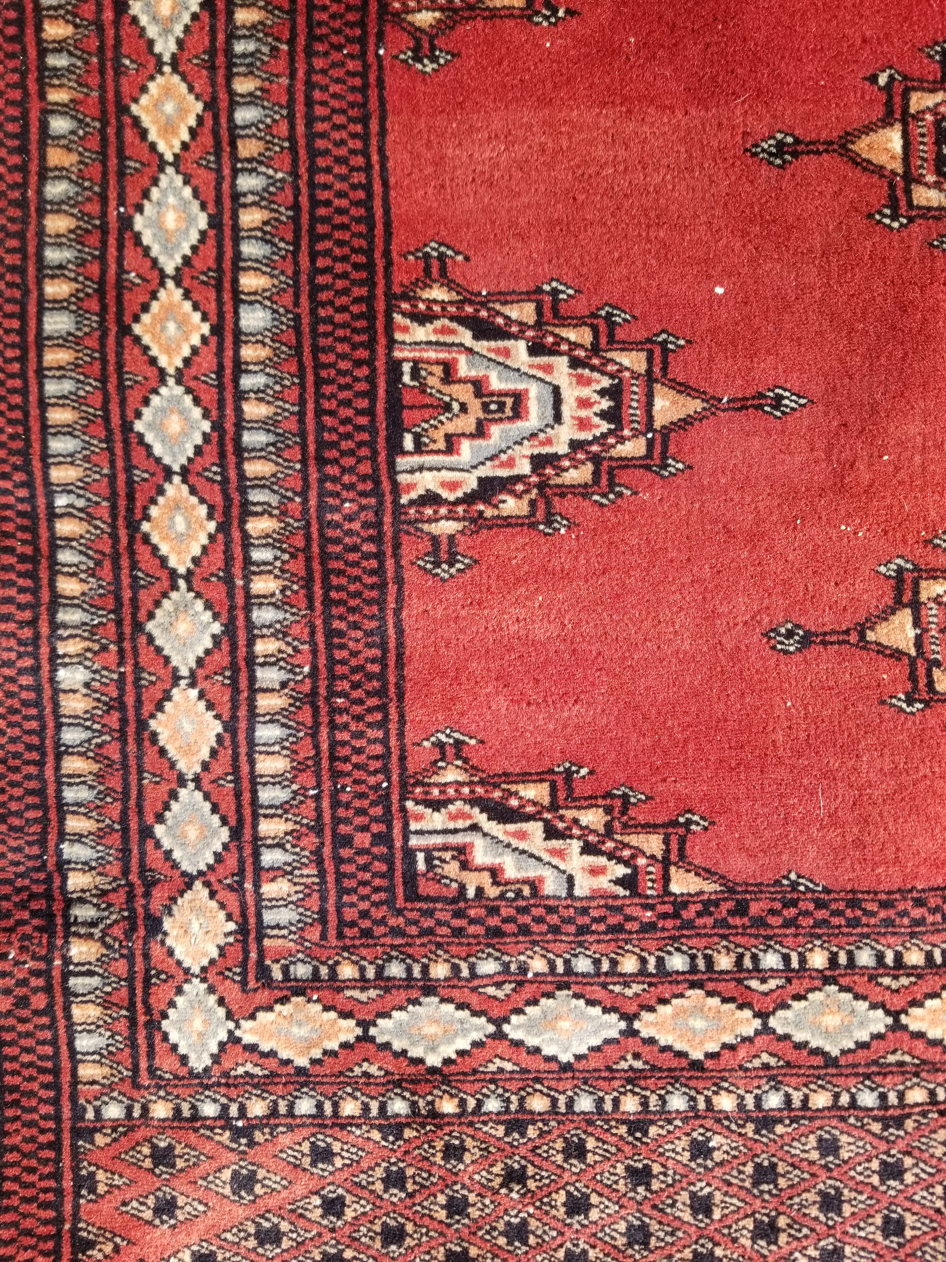 Vintage Traditional Handmade Pakistani Bokhara Oriental Style Wool Rug 119x78cm