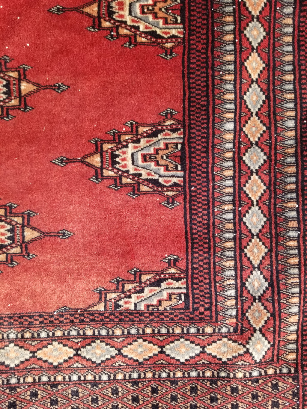 Vintage Traditional Handmade Pakistani Bokhara Oriental Style Wool Rug 119x78cm