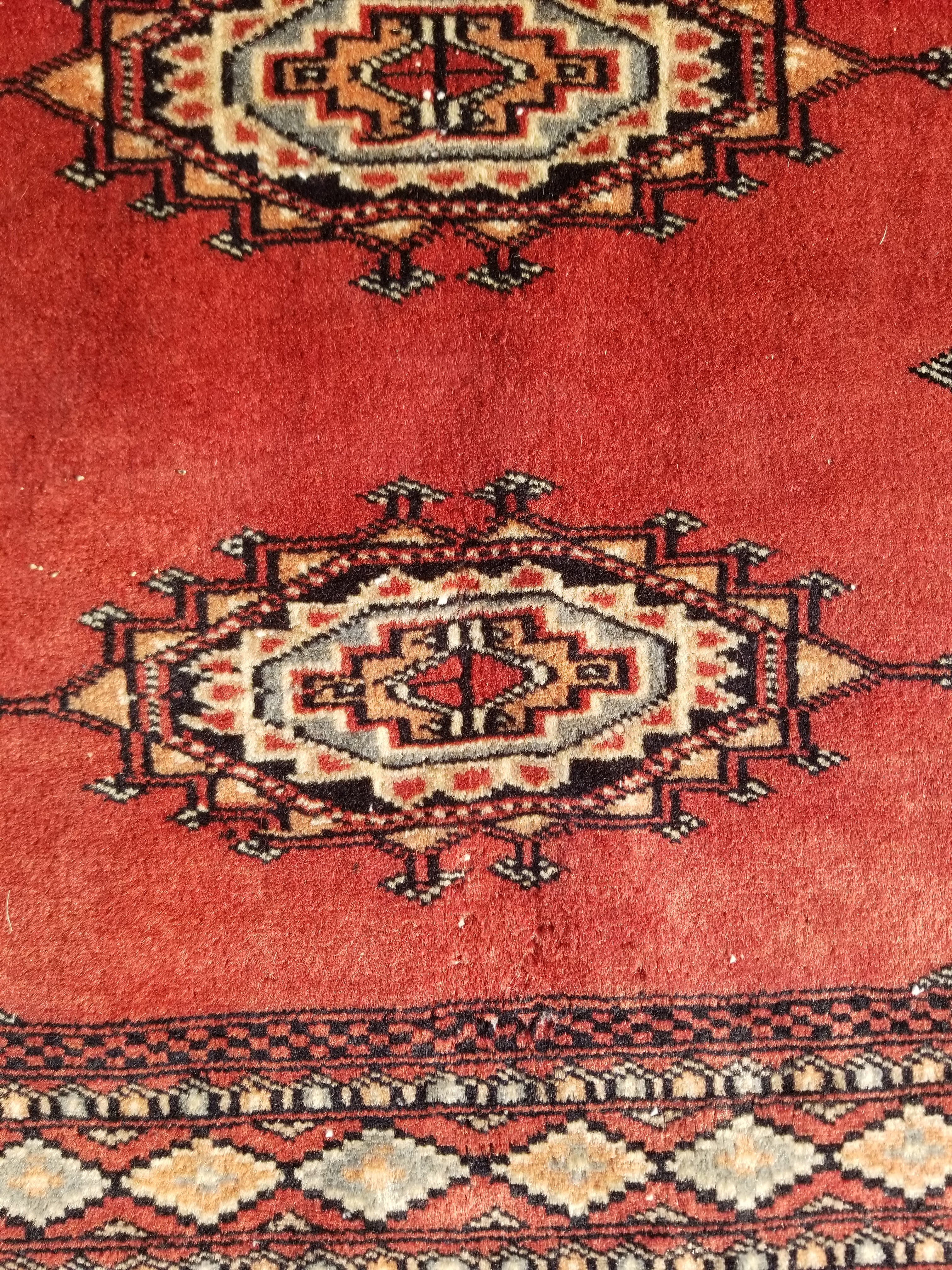 Vintage Traditional Handmade Pakistani Bokhara Oriental Style Wool Rug 119x78cm