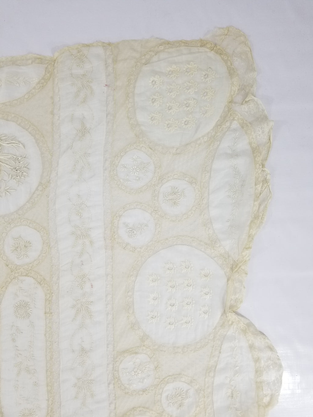 Antique White Hand Embroidered Lace Bedspread 237x208cm