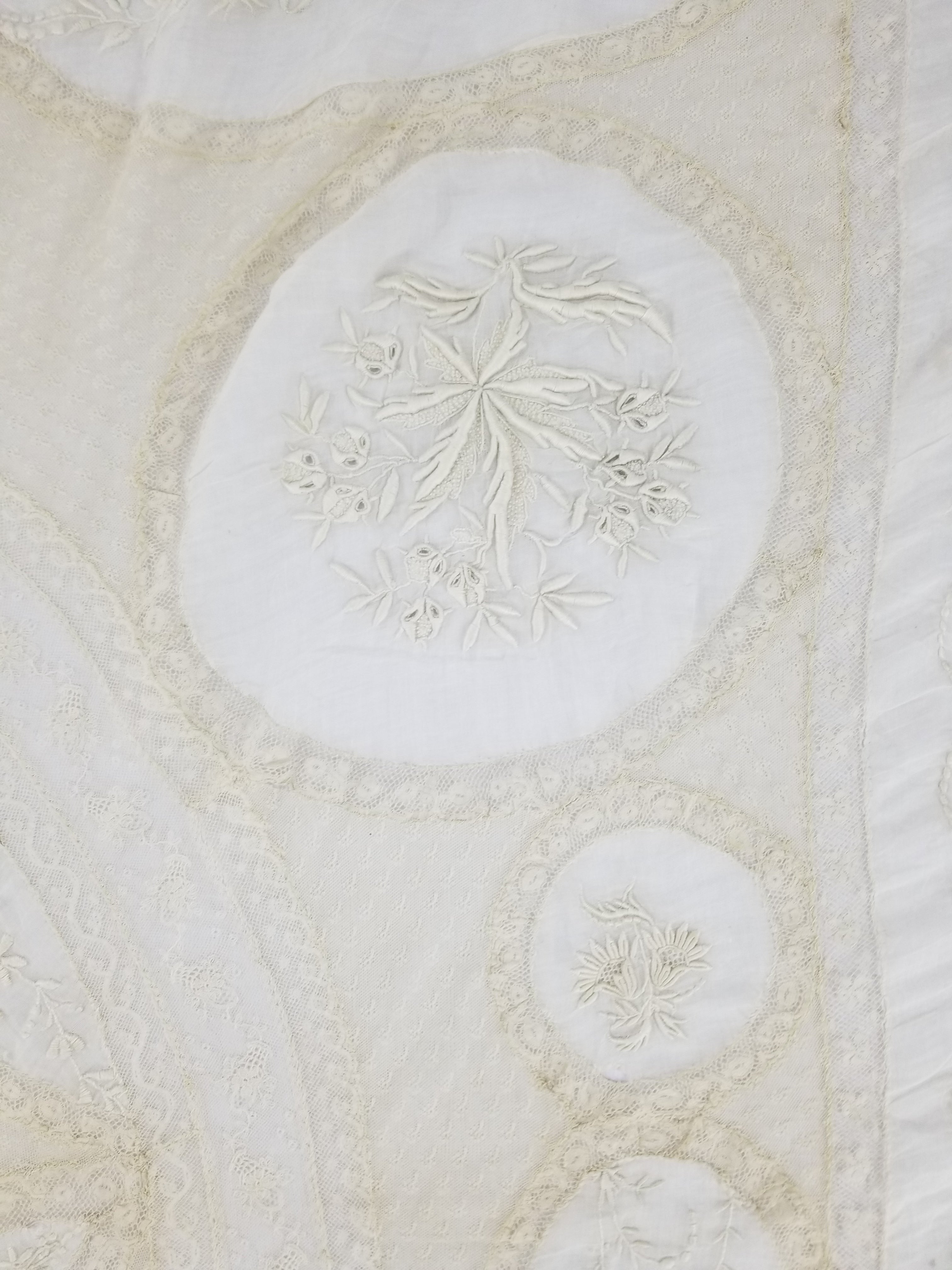 Antique White Hand Embroidered Lace Bedspread 237x208cm