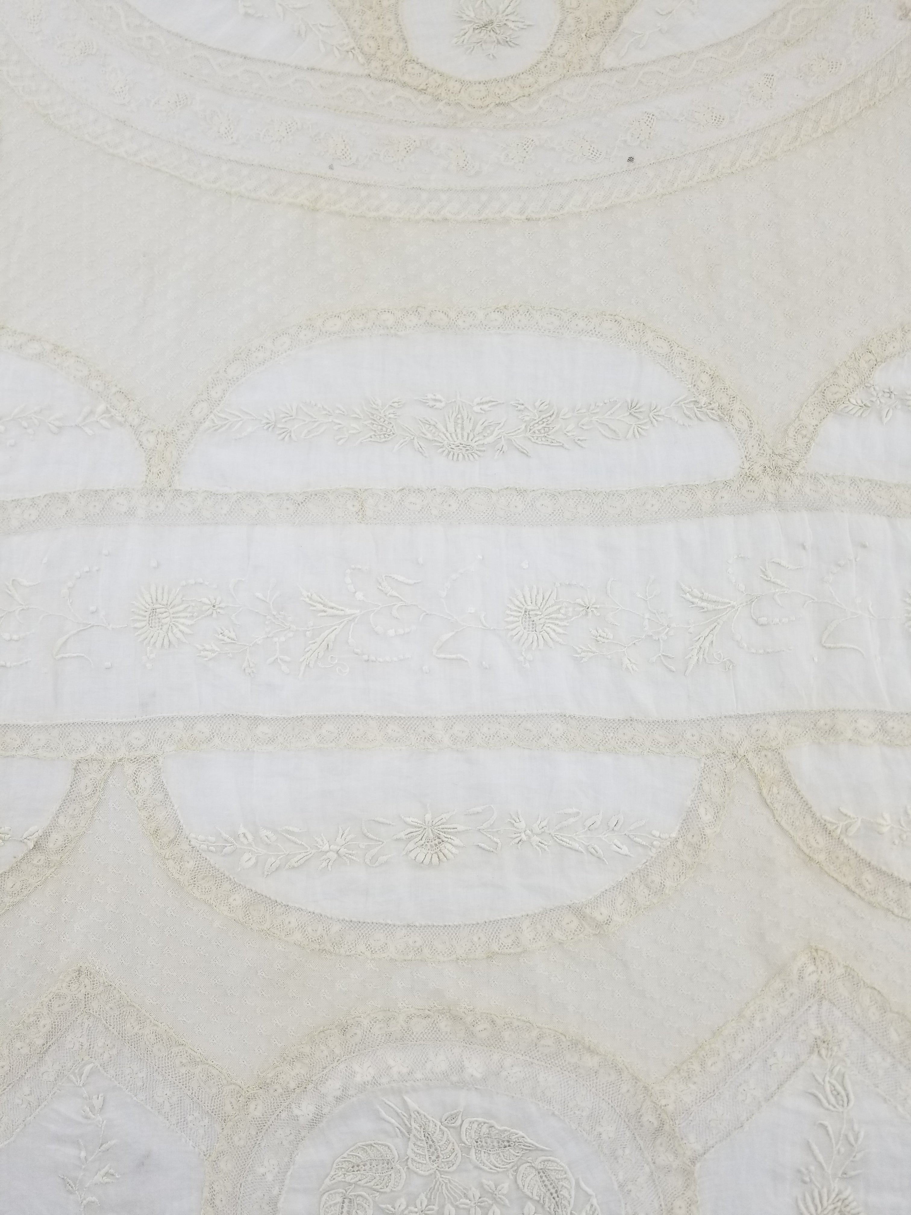 Antique White Hand Embroidered Lace Bedspread 237x208cm