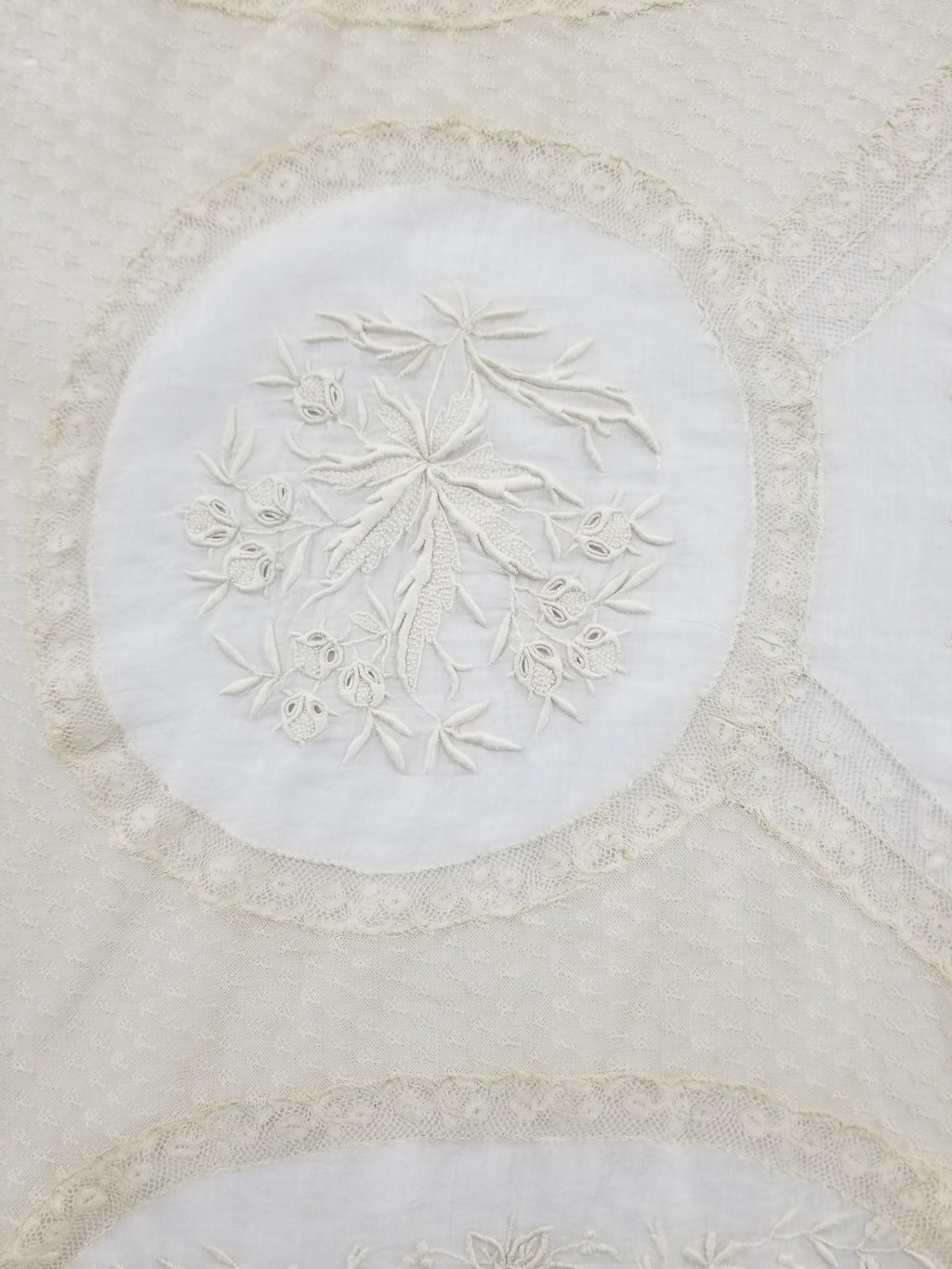Antique White Hand Embroidered Lace Bedspread 237x208cm