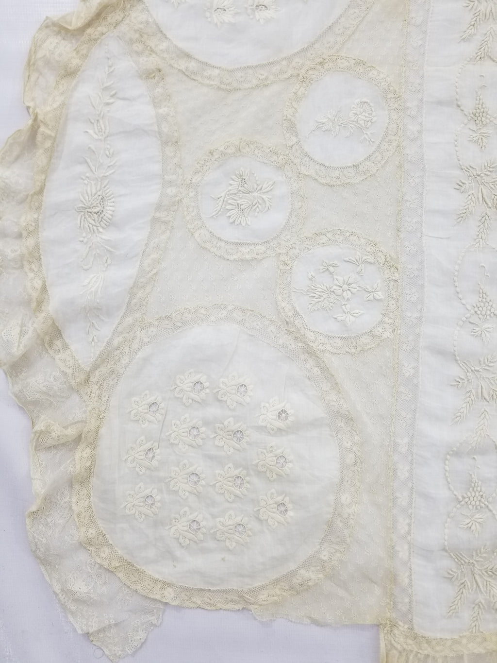 Antique White Hand Embroidered Lace Bedspread 237x208cm