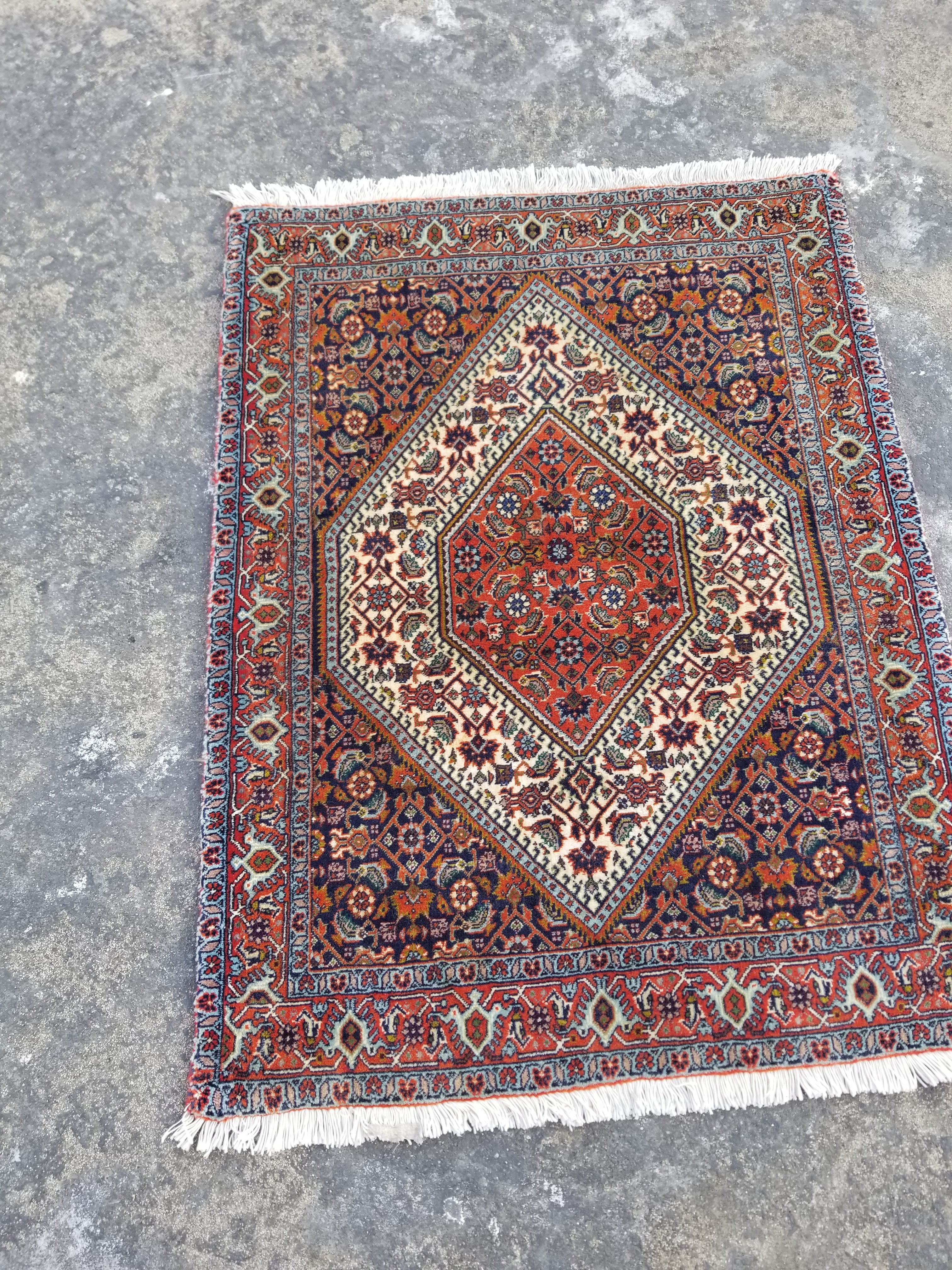 Vintage Traditional Handmade Bidjar Wool Multicolor Area Rug 99x73cm