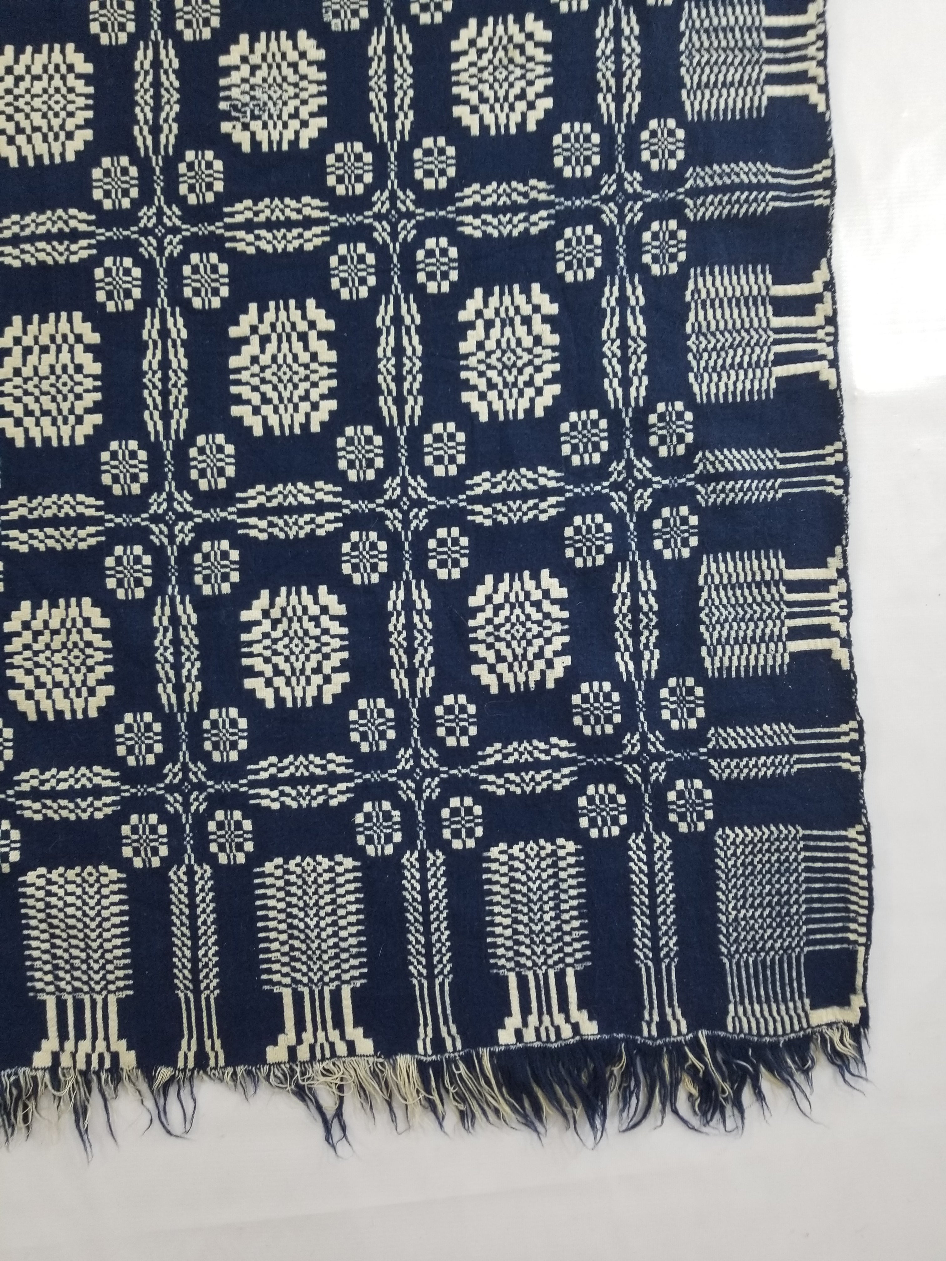 Antique American Reversible Jacquard Loomed Woolen Coverlet 214x186cm