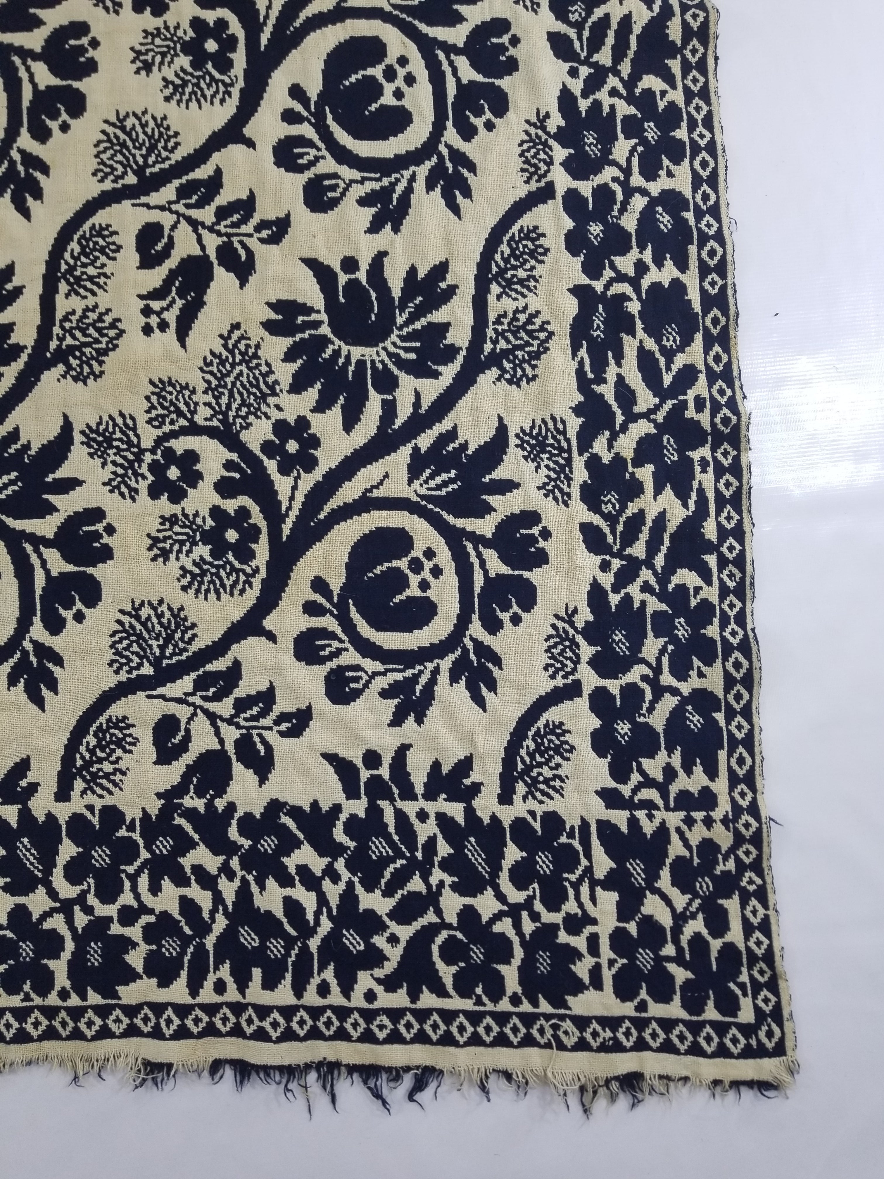 Antique American Reversible Jacquard Loomed Woolen Coverlet 206x183cm