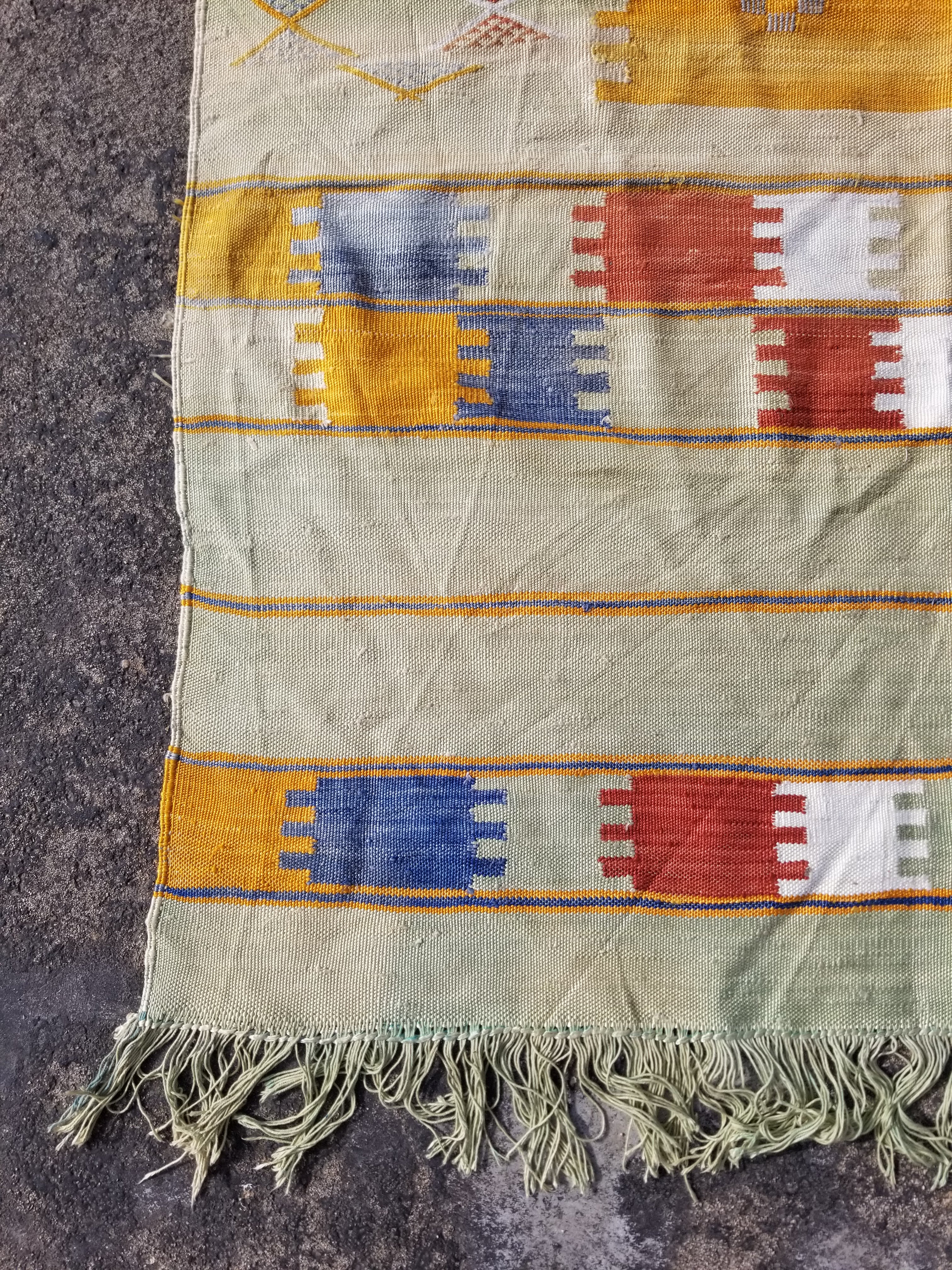 Vintage Traditional Handmade Moroccan Wool Multicolor Kilim 154x96cm