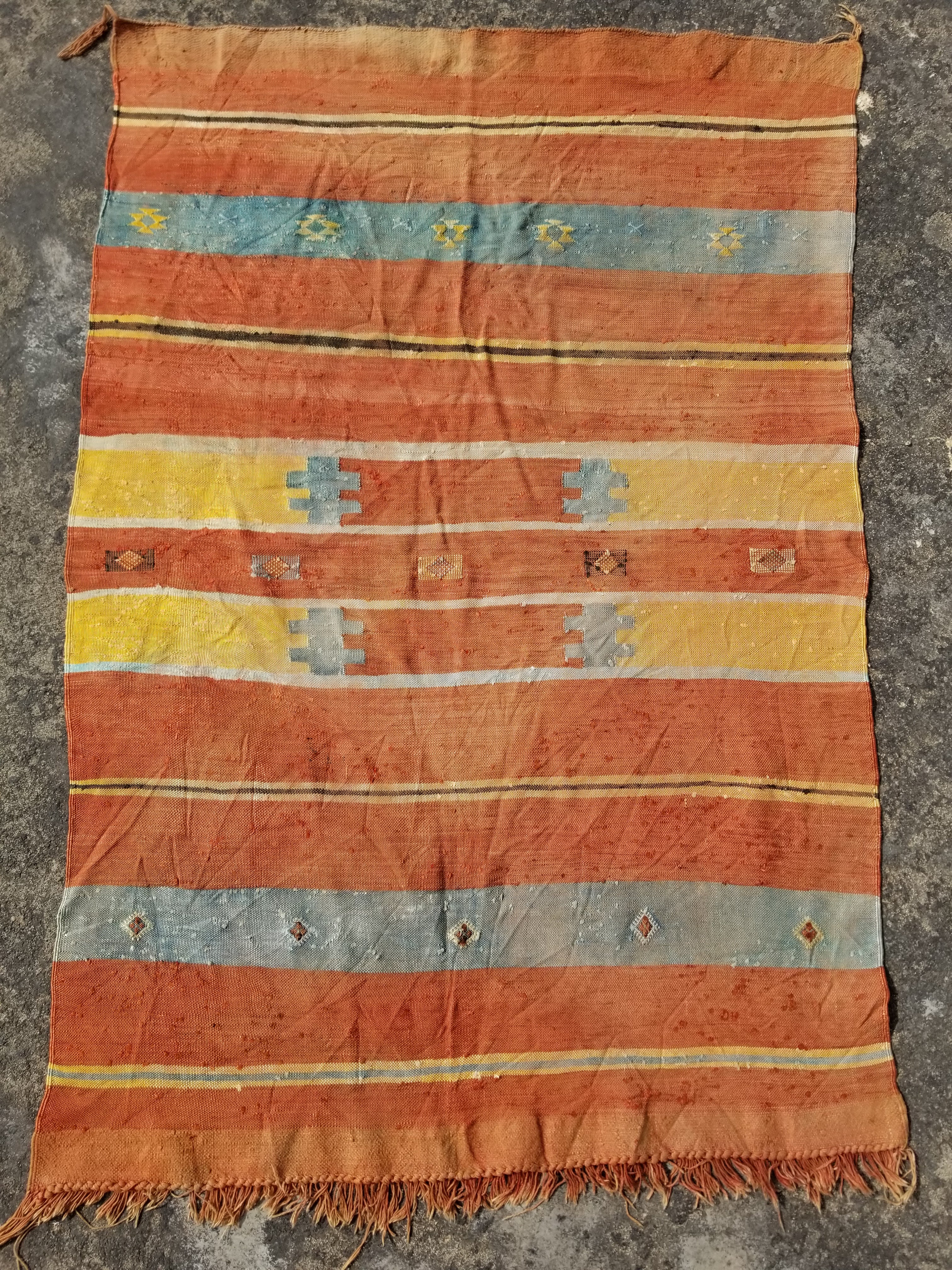 Distressed Vintage Traditional Handmade Moroccan Wool Multicolor Kilim 137x88cm