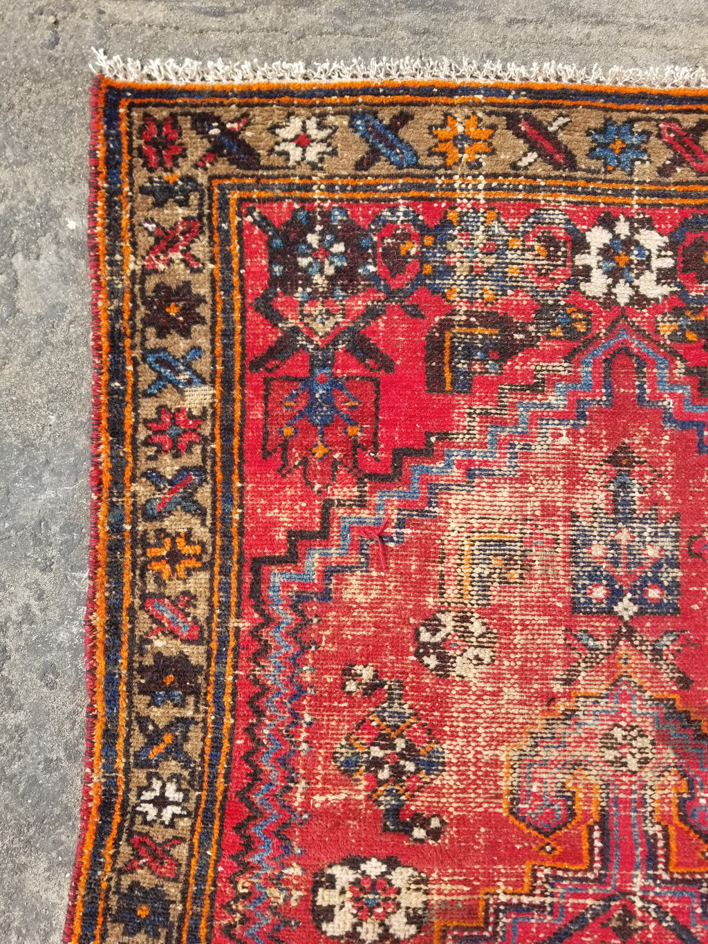 Distressed Vintage Traditional Handmade Heriz Pattern Wool Runner Rug 213x100cm