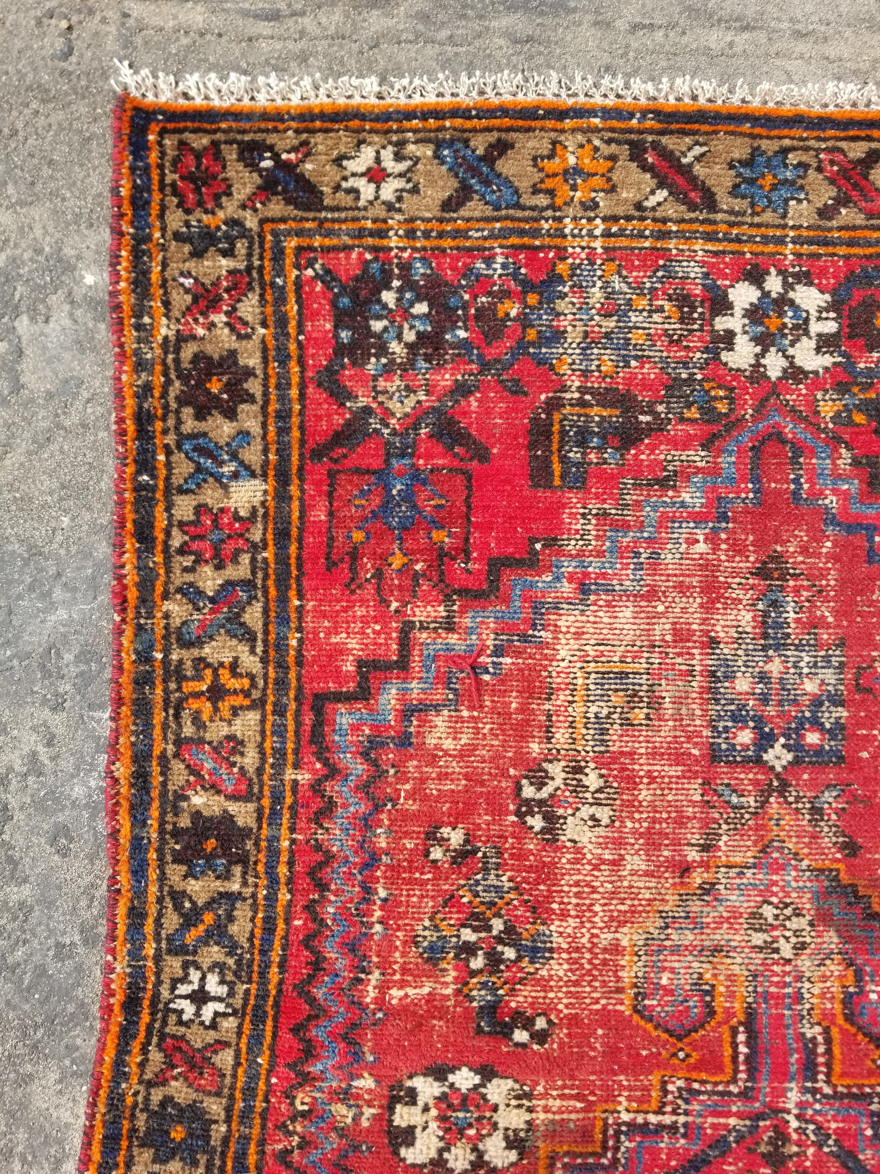 Distressed Vintage Traditional Handmade Heriz Pattern Wool Runner Rug 213x100cm