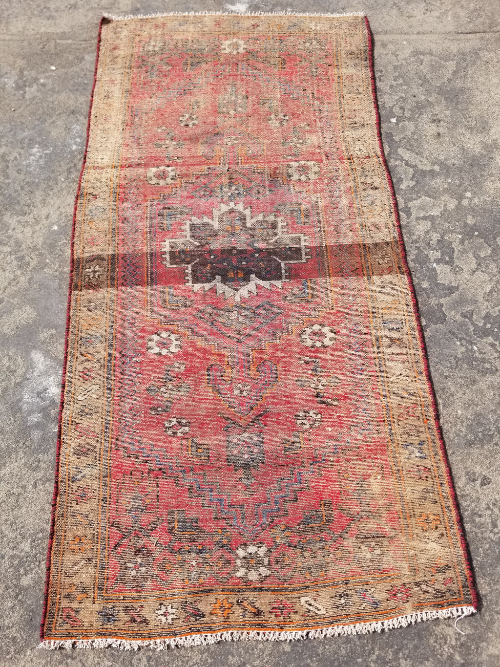 Distressed Vintage Traditional Handmade Heriz Pattern Wool Runner Rug 213x100cm