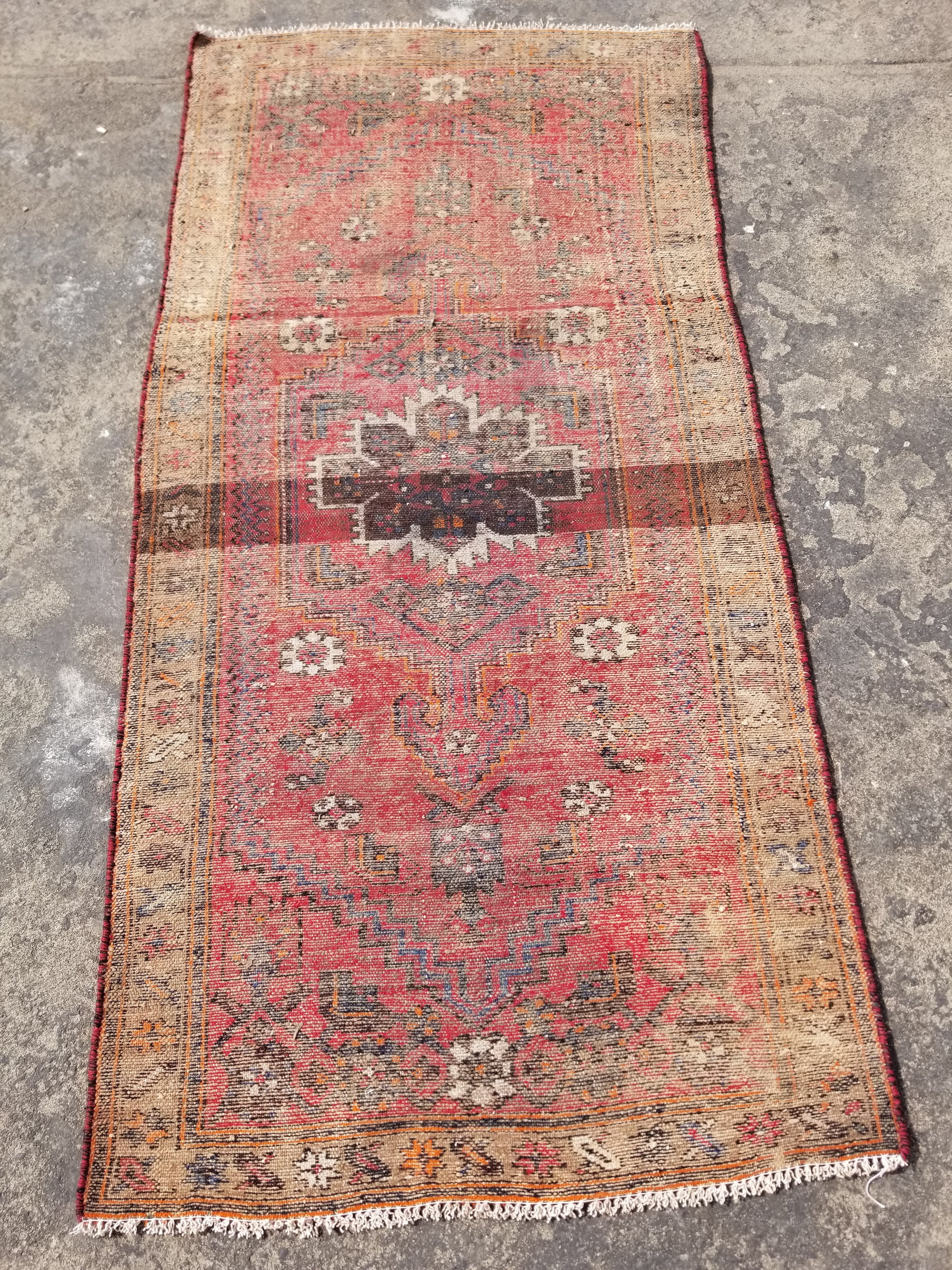 Distressed Vintage Traditional Handmade Heriz Pattern Wool Runner Rug 213x100cm