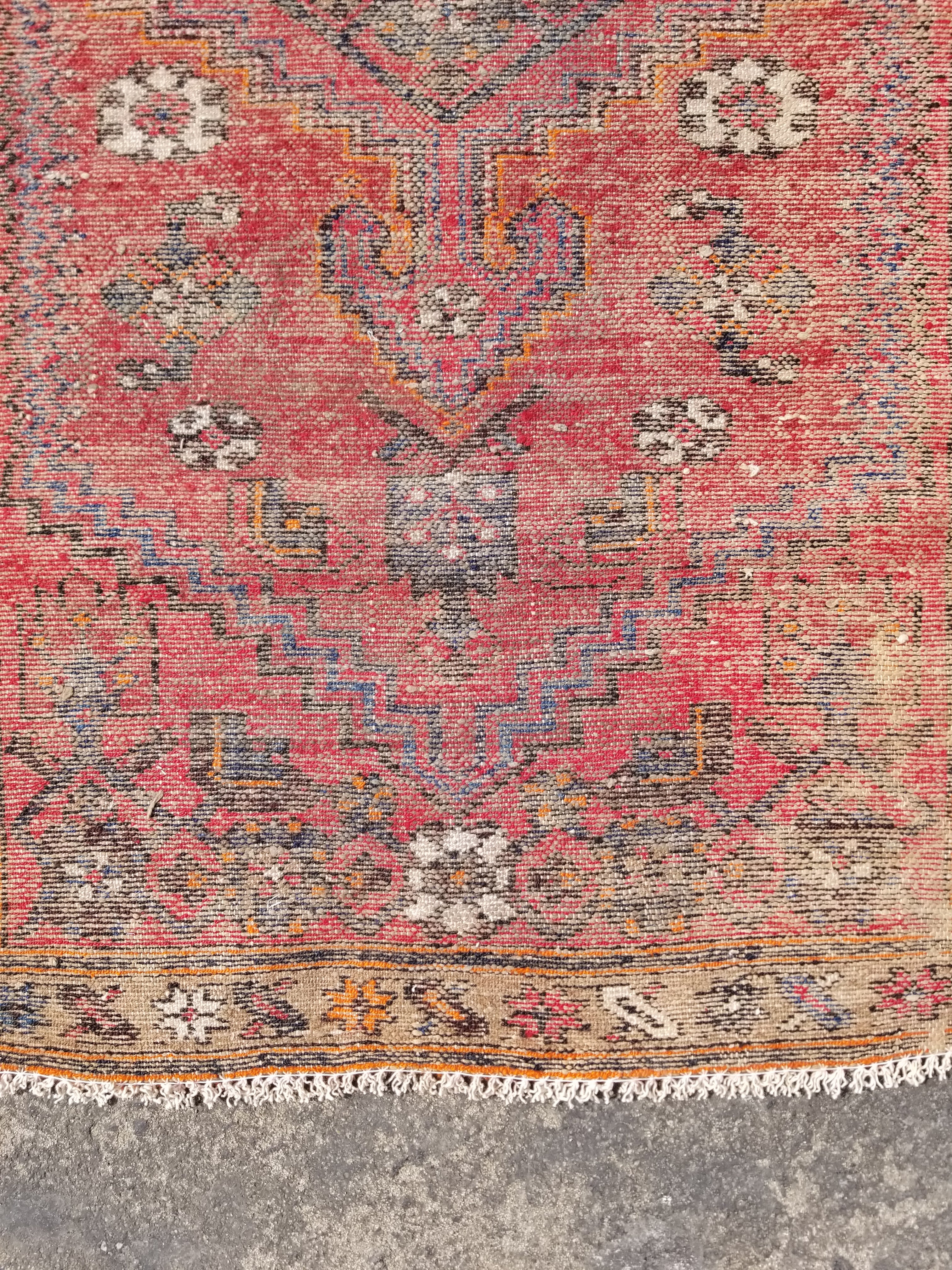 Distressed Vintage Traditional Handmade Heriz Pattern Wool Runner Rug 213x100cm