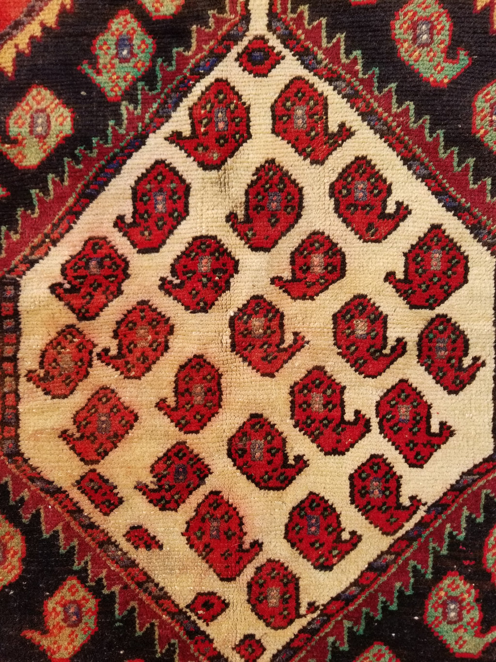 Distressed Vintage Traditional Handmade Qashqai Style Wool Rug 192x122cm