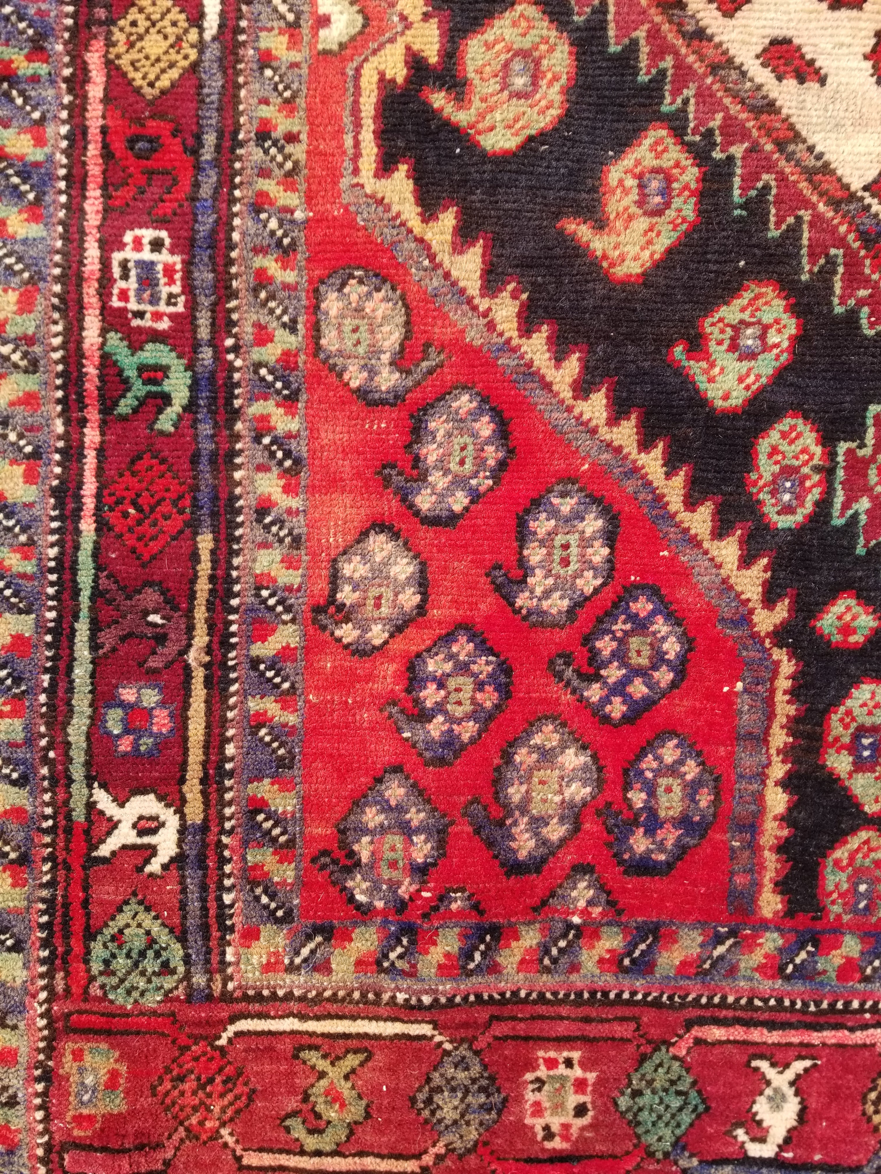Distressed Vintage Traditional Handmade Qashqai Style Wool Rug 192x122cm