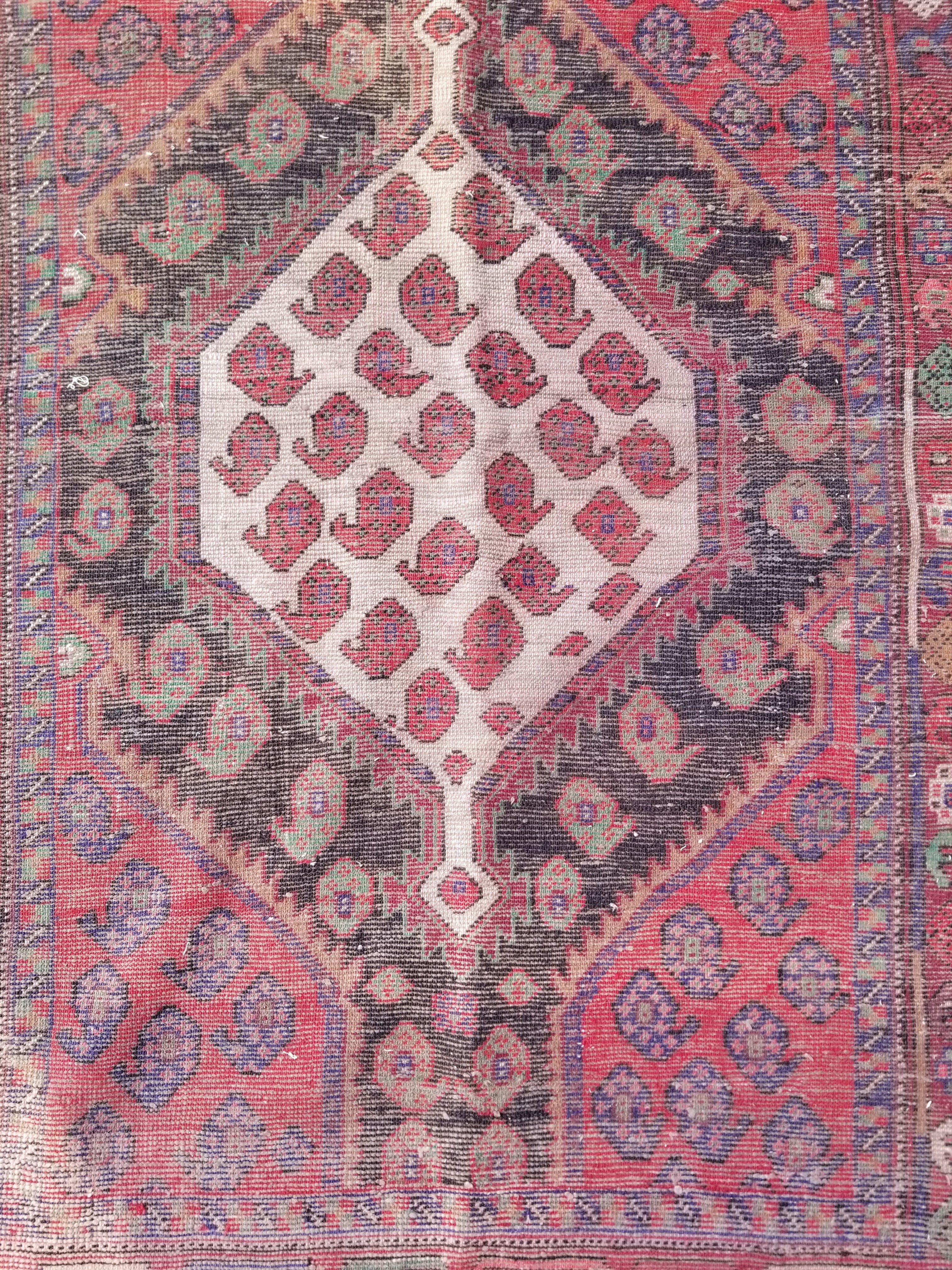 Distressed Vintage Traditional Handmade Qashqai Style Wool Rug 192x122cm