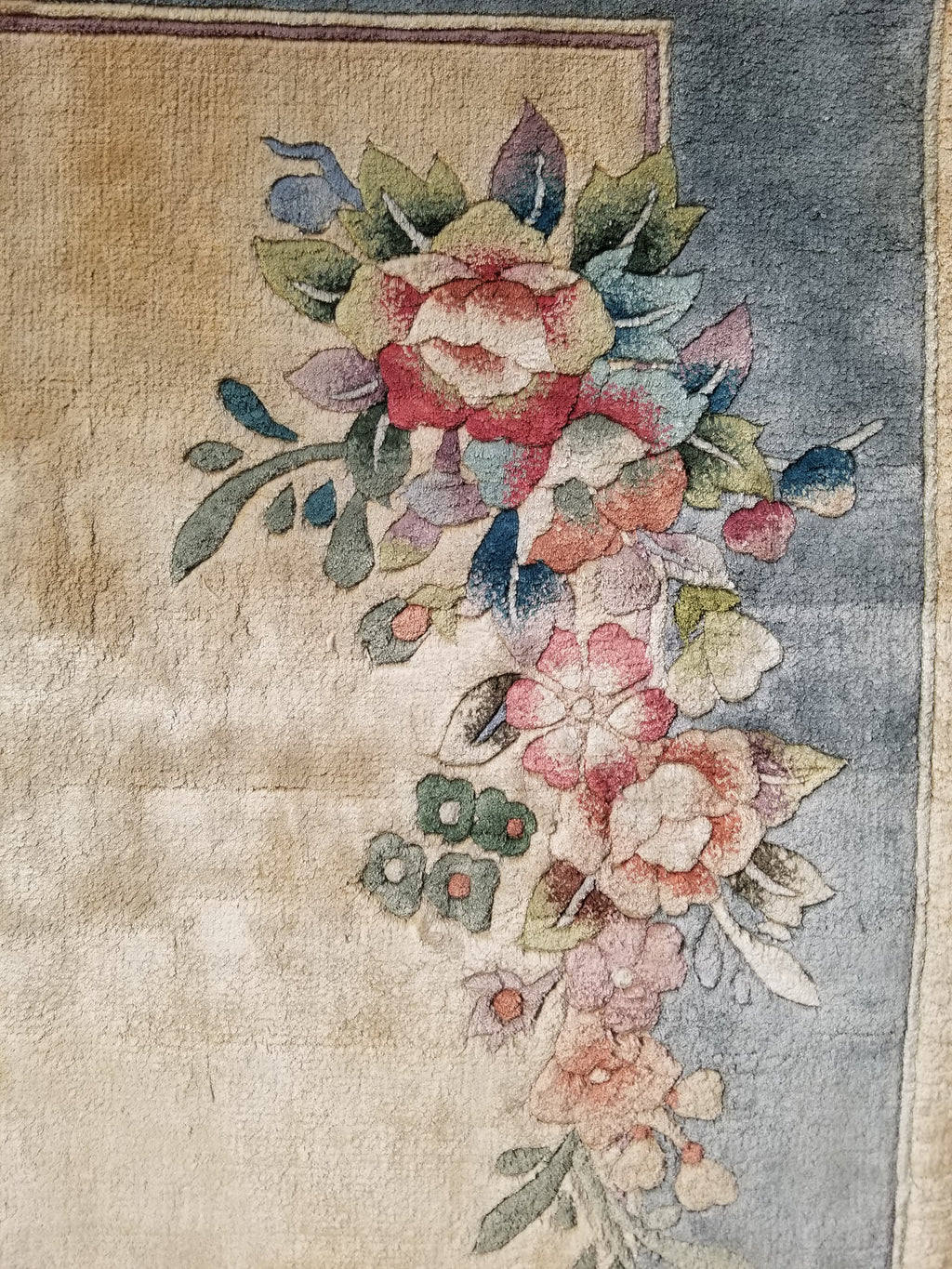Vintage Chinese Hand Knotted Floral Silk Runner Rug 137x67cm