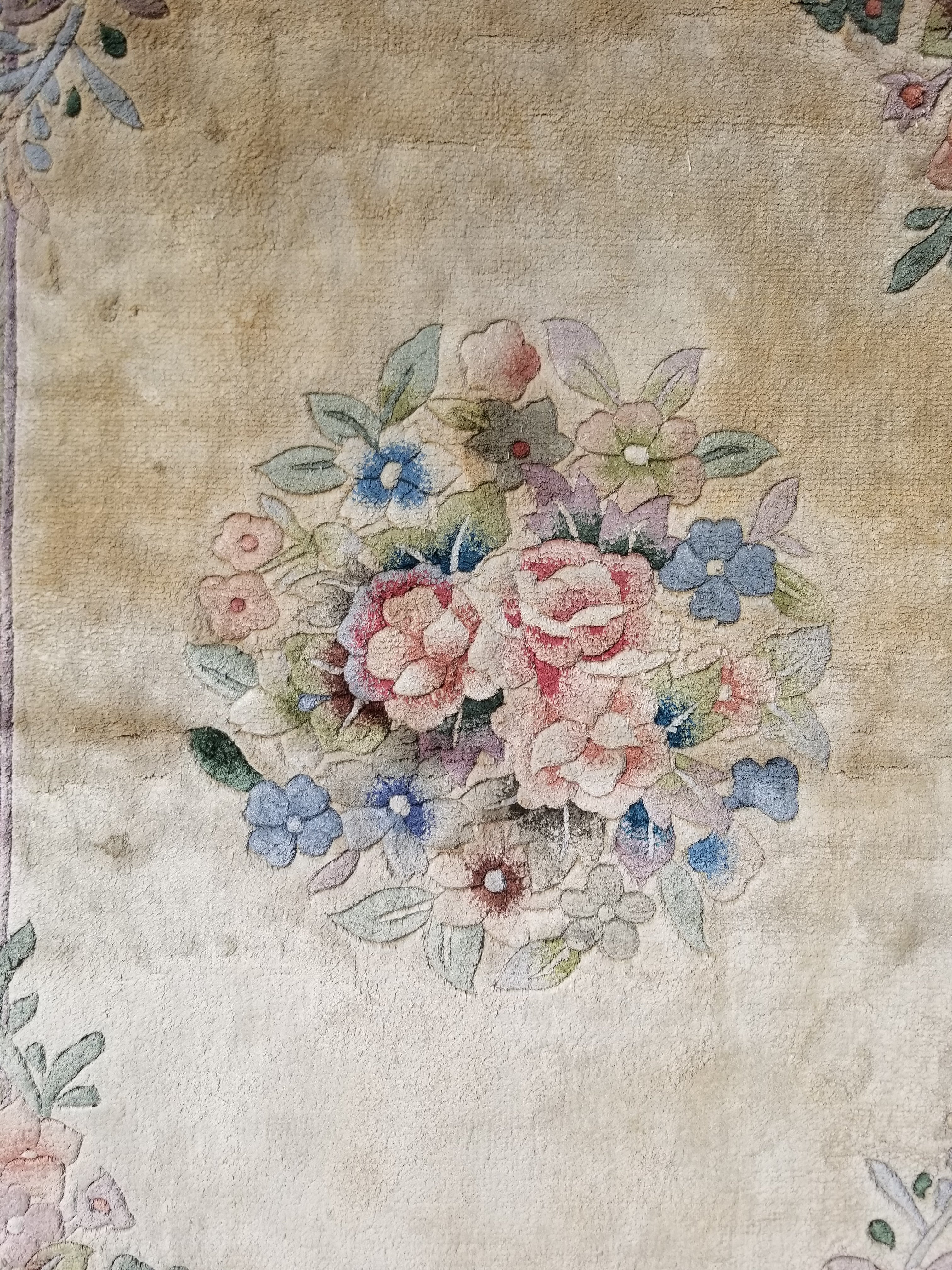 Vintage Chinese Hand Knotted Floral Silk Runner Rug 137x67cm