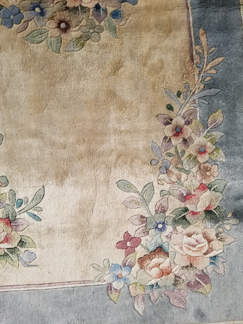 Vintage Chinese Hand Knotted Floral Silk Runner Rug 137x67cm