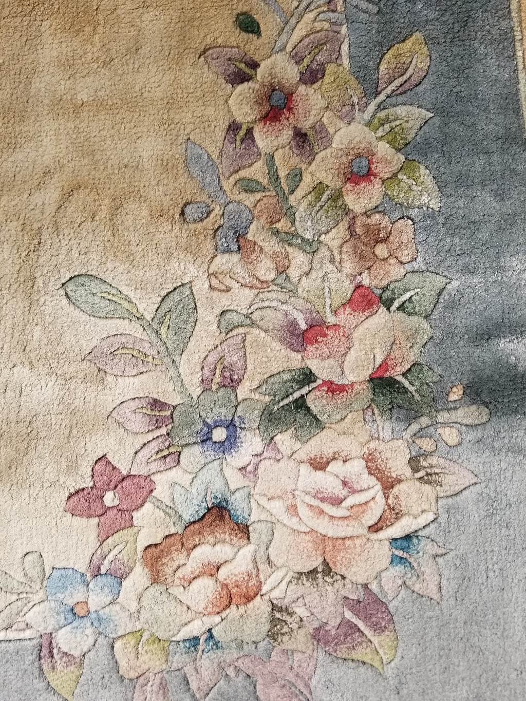 Vintage Chinese Hand Knotted Floral Silk Runner Rug 137x67cm