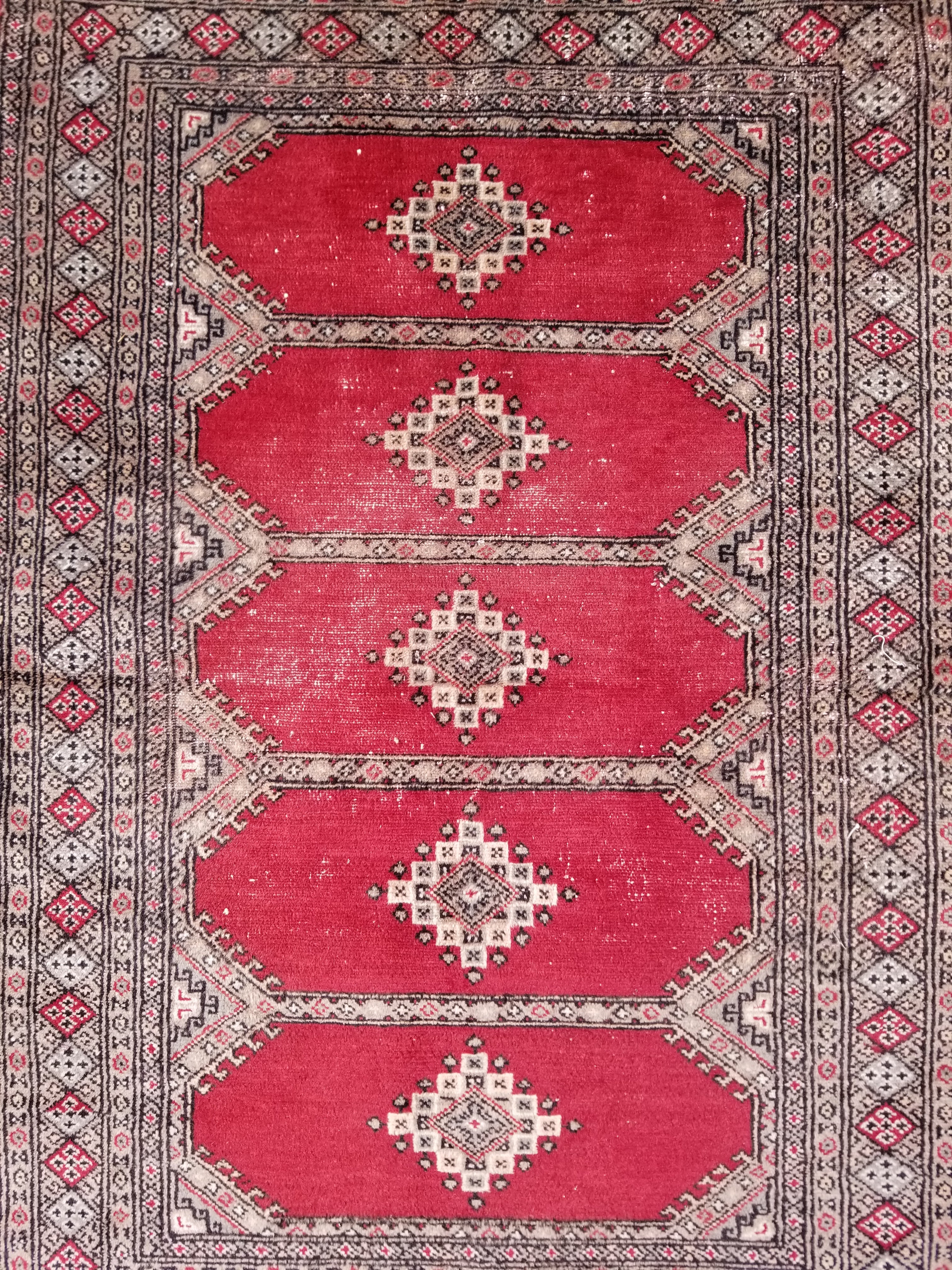 Distressed Vintage Traditional Handmade Pakistan Bokhara Style Wool Rug 138x91cm