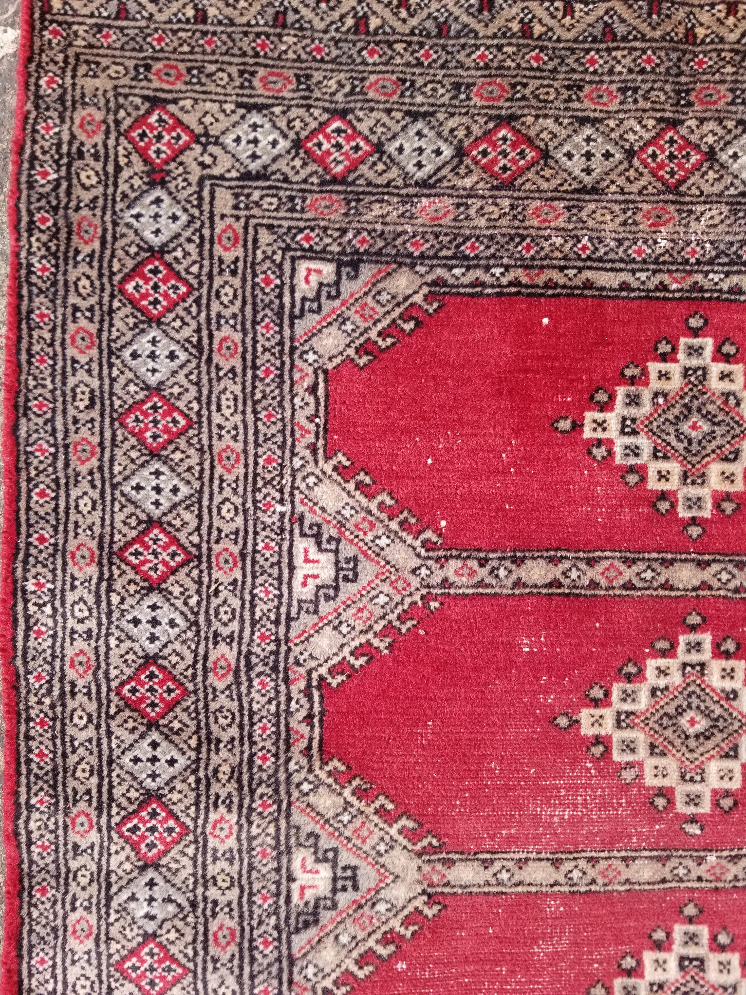 Distressed Vintage Traditional Handmade Pakistan Bokhara Style Wool Rug 138x91cm