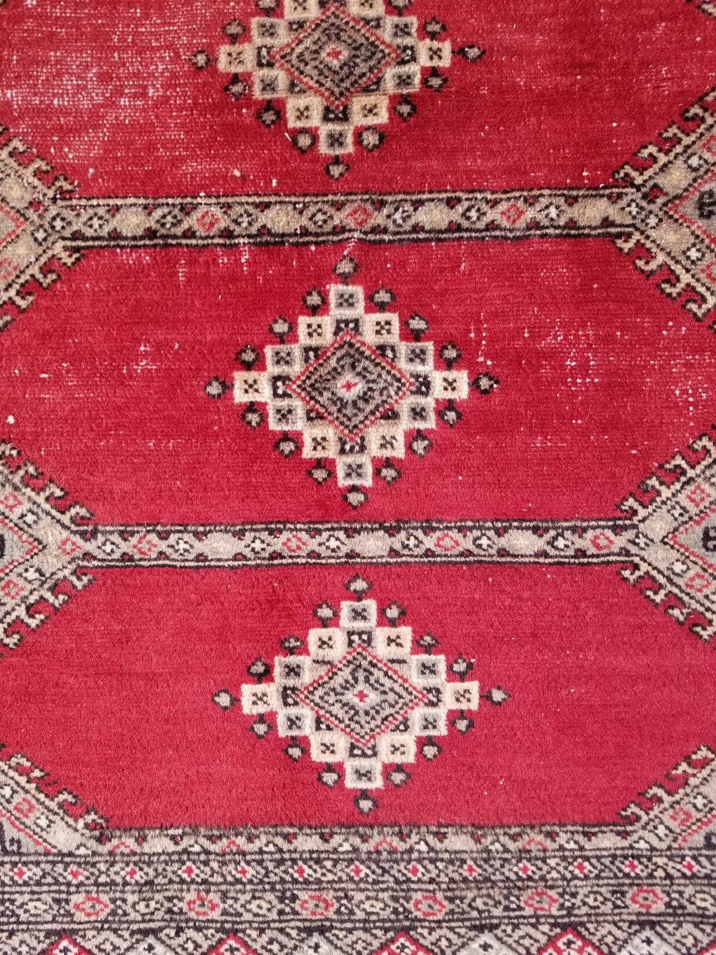 Distressed Vintage Traditional Handmade Pakistan Bokhara Style Wool Rug 138x91cm