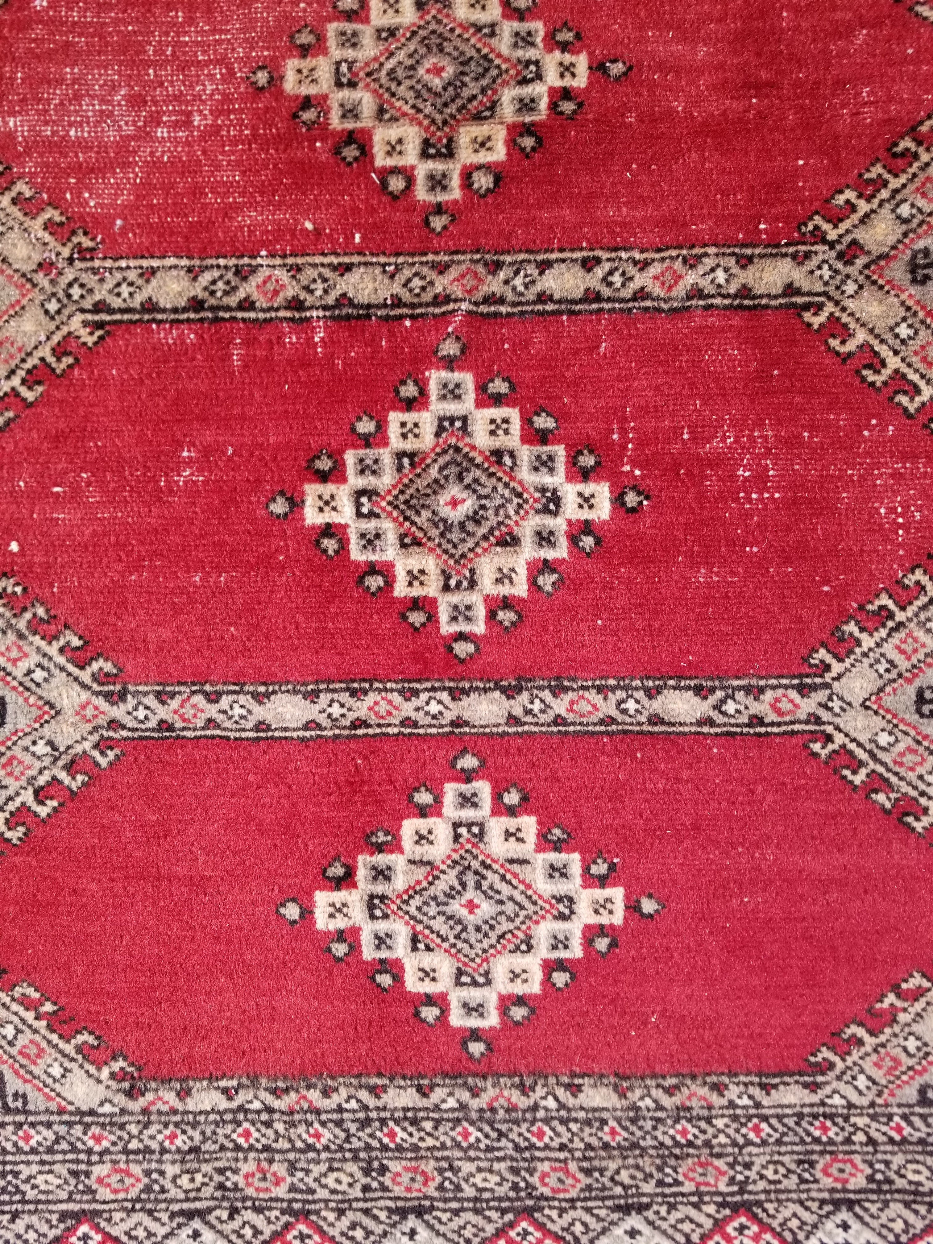 Distressed Vintage Traditional Handmade Pakistan Bokhara Style Wool Rug 138x91cm