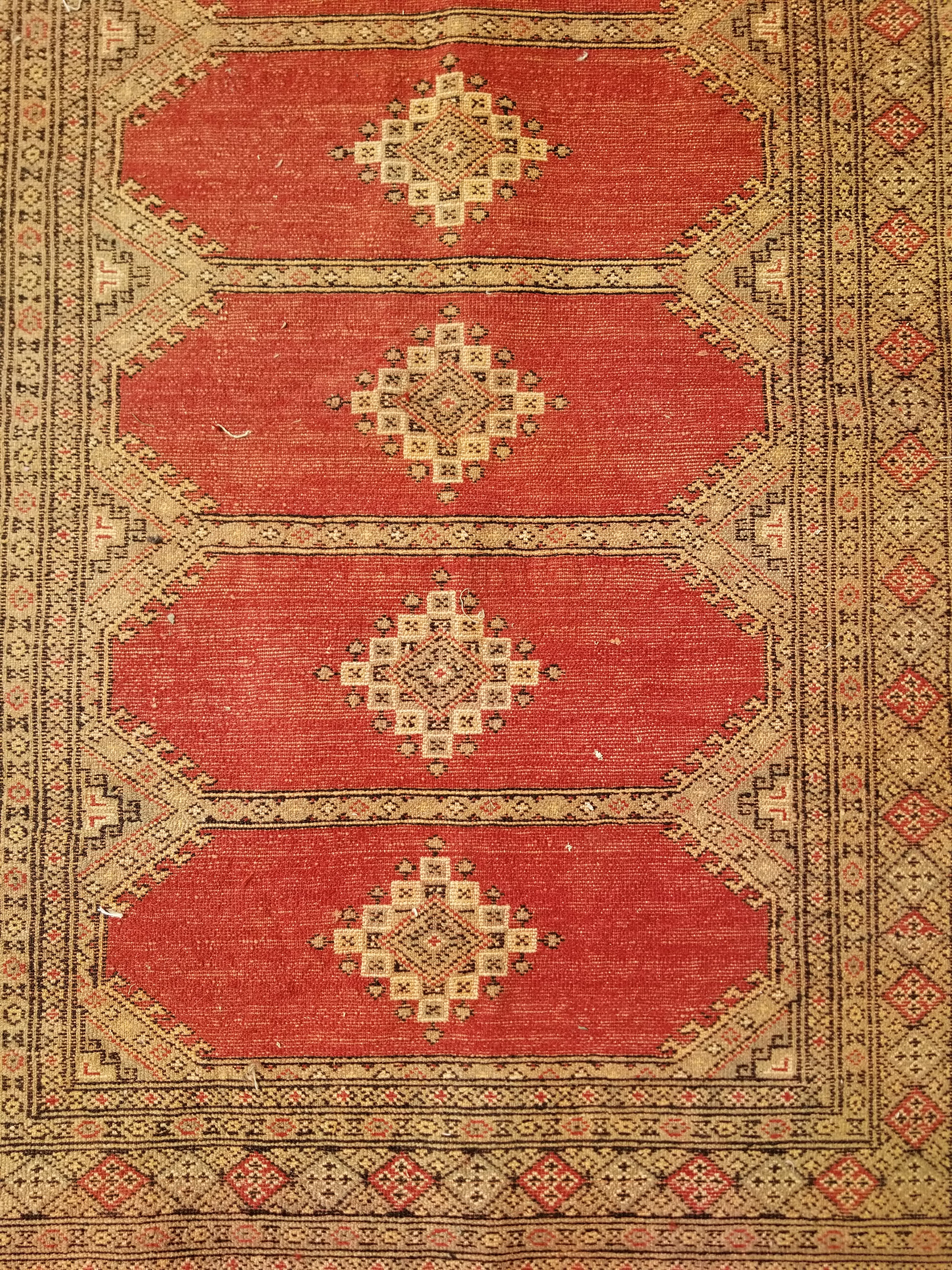 Distressed Vintage Traditional Handmade Pakistan Bokhara Style Wool Rug 138x91cm