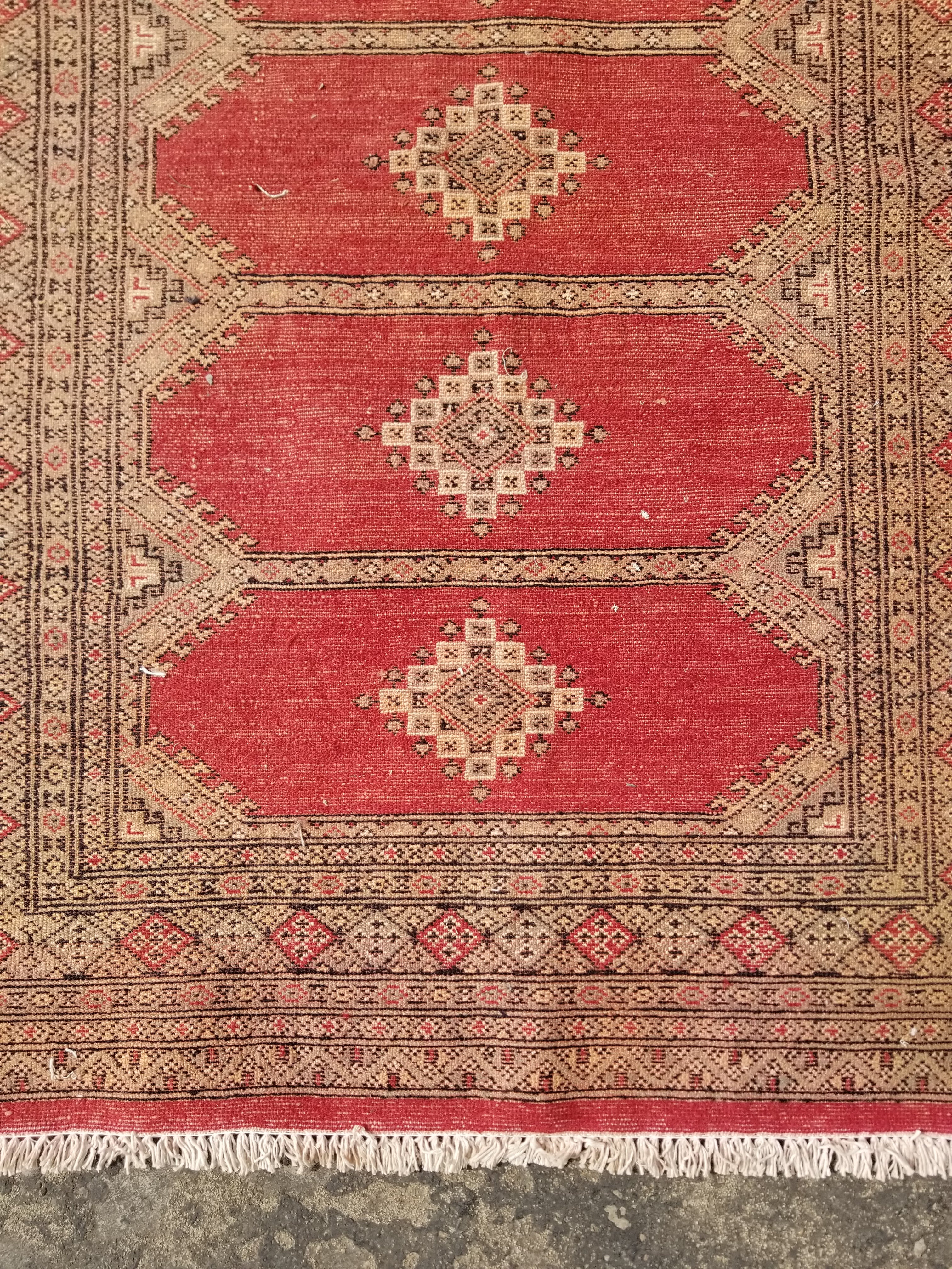 Distressed Vintage Traditional Handmade Pakistan Bokhara Style Wool Rug 138x91cm