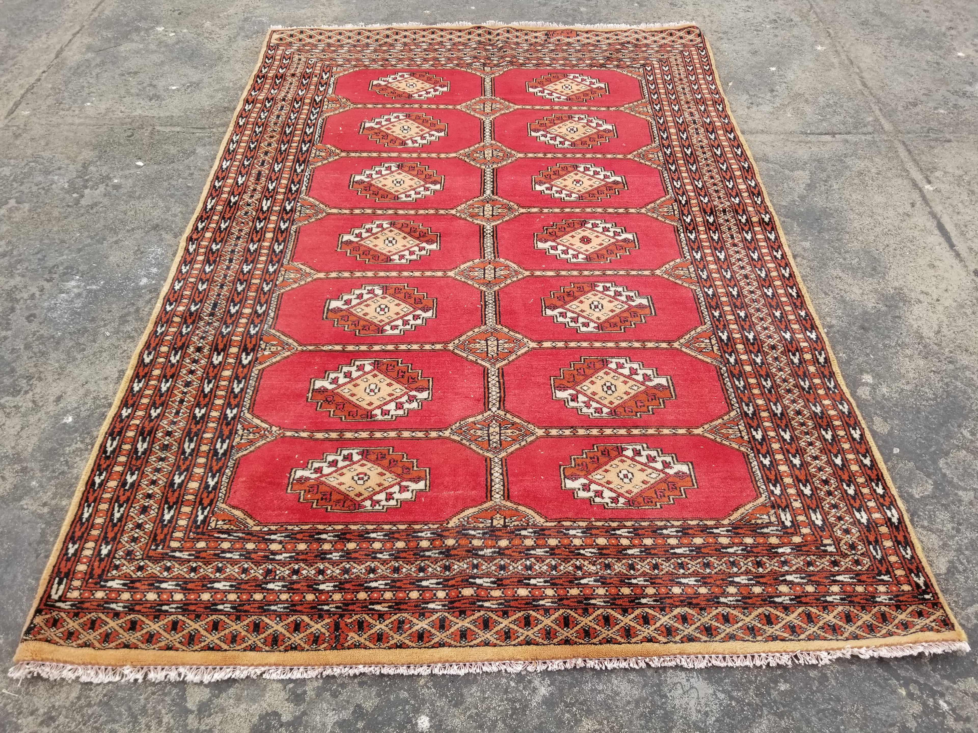 Vintage Traditional Handmade Pakistani Bokhara Wool Multicolor Rug 179x121cm