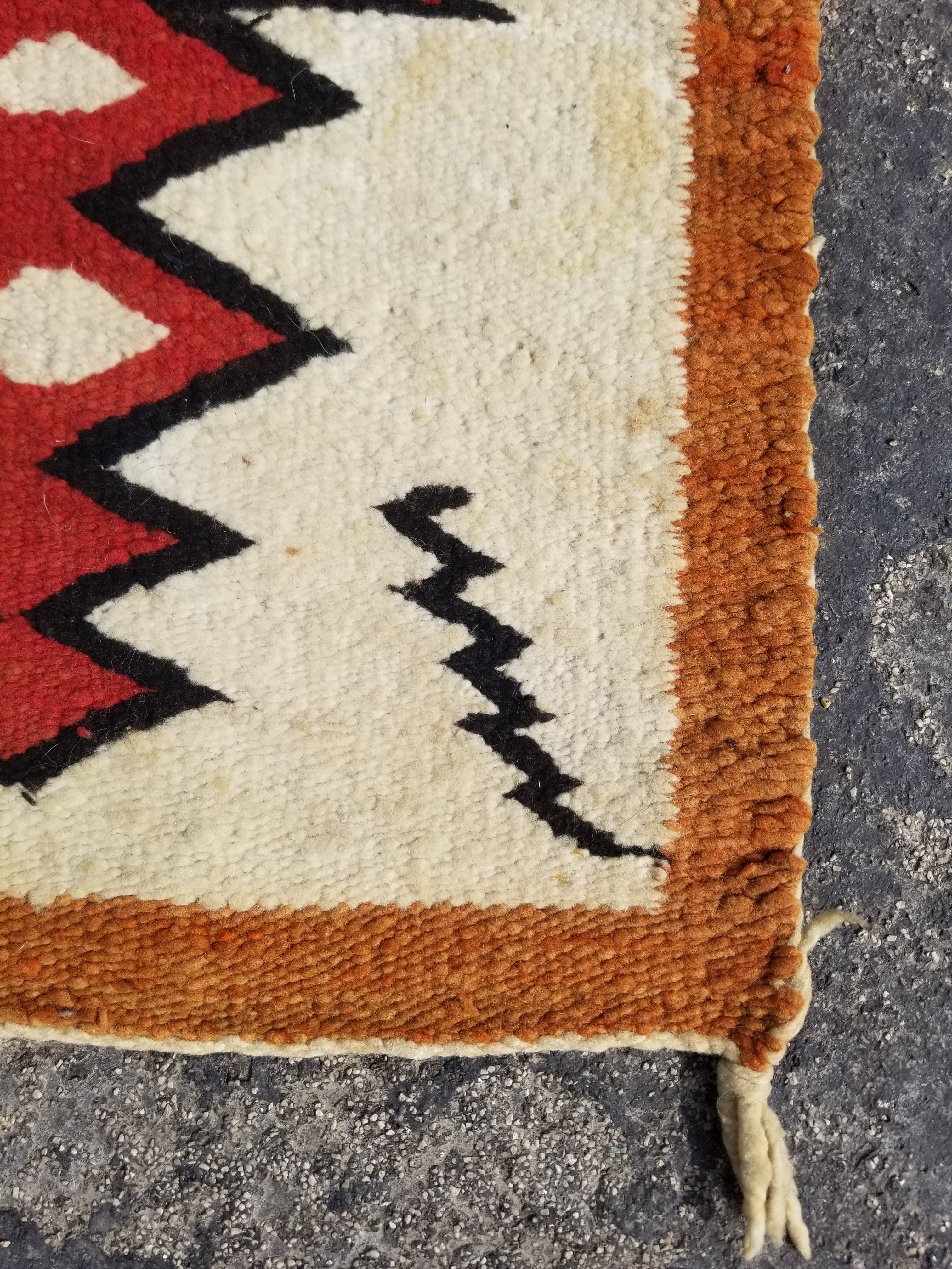 Antique Traditional Handwoven Native American Navajo Wool Rug 51x36 cm