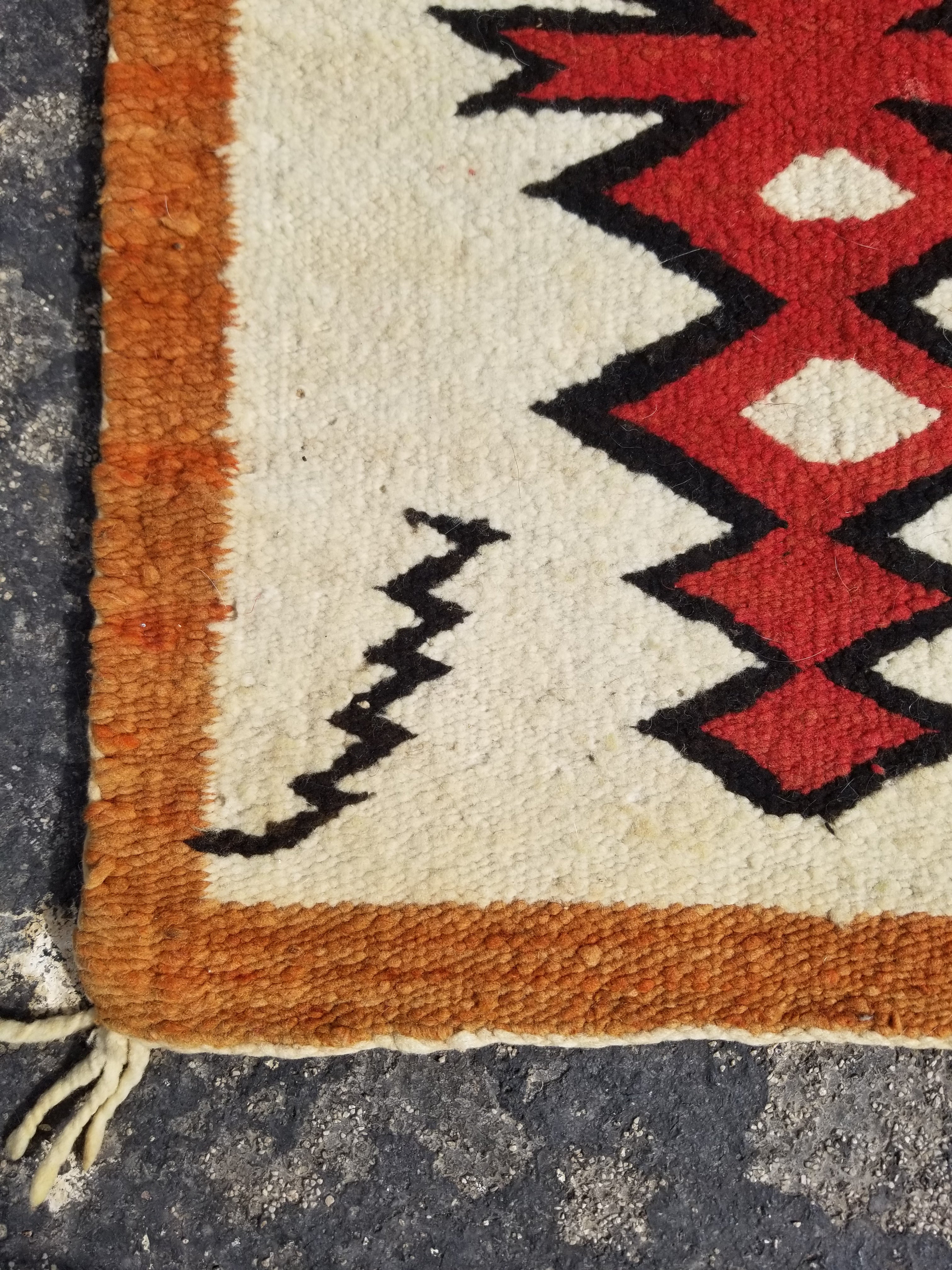 Antique Traditional Handwoven Native American Navajo Wool Rug 51x36 cm